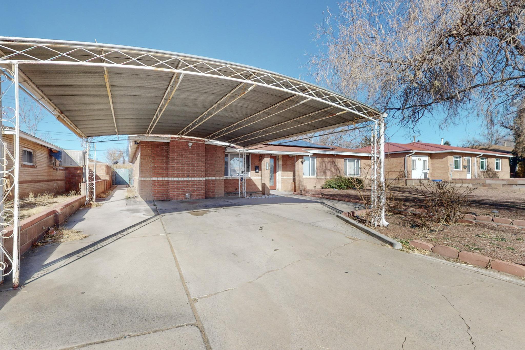 8407 MENAUL Boulevard NE