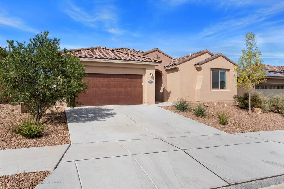 2789 N Kings Canyon Loop NE Lane NE