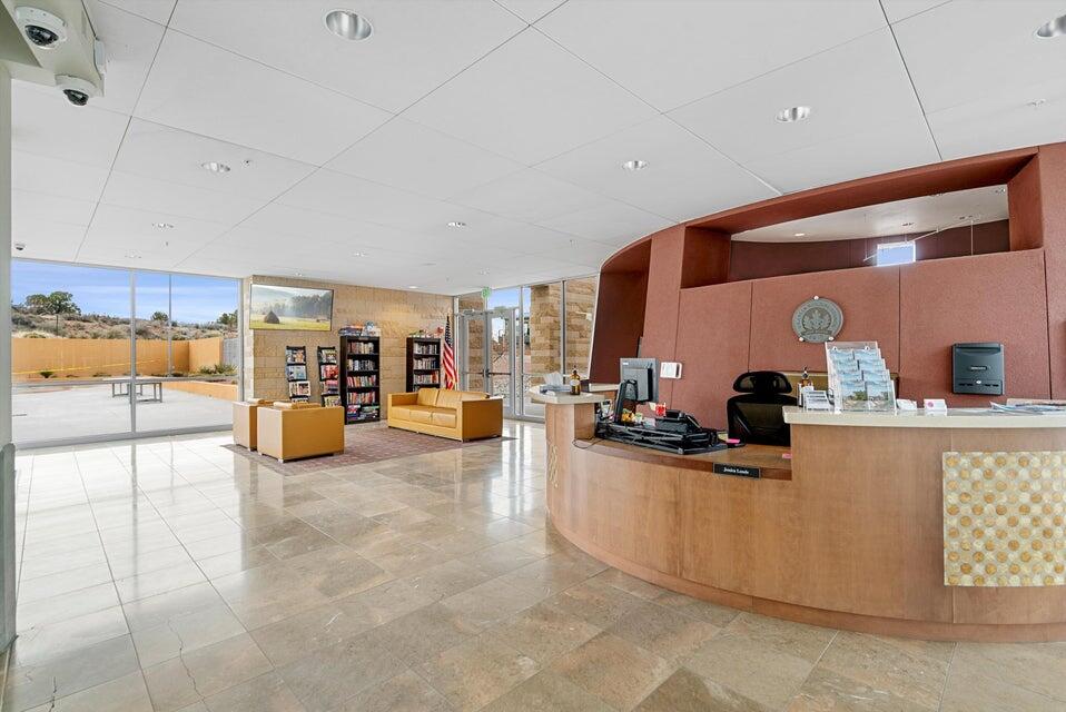 2789 N Kings Canyon Loop NE Lane NE