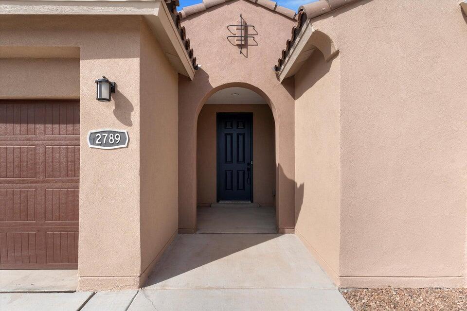 2789 N Kings Canyon Loop NE Lane NE