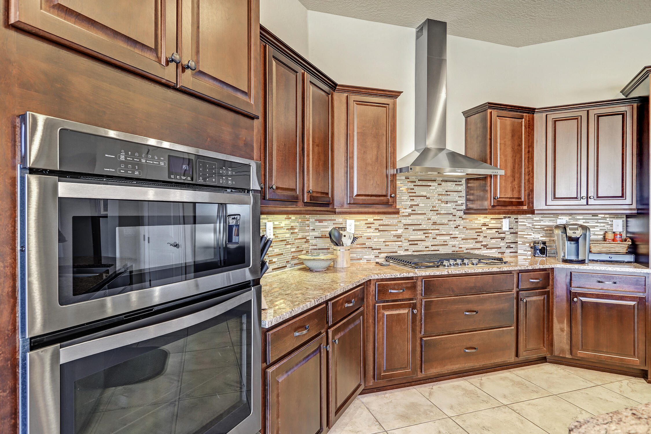 2128 GOOSE LAKE Trail NW