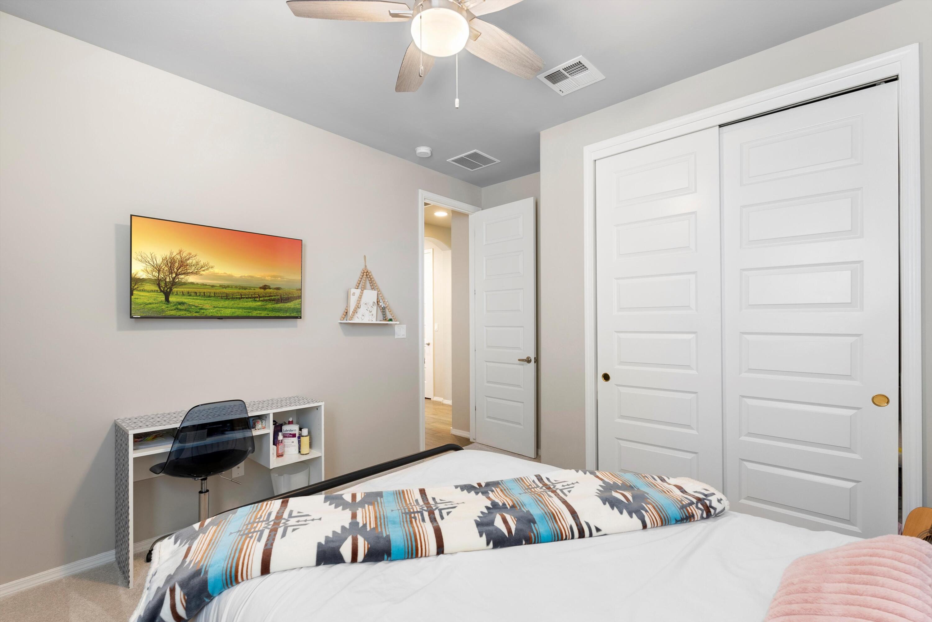 6965 CLEARY Loop NE