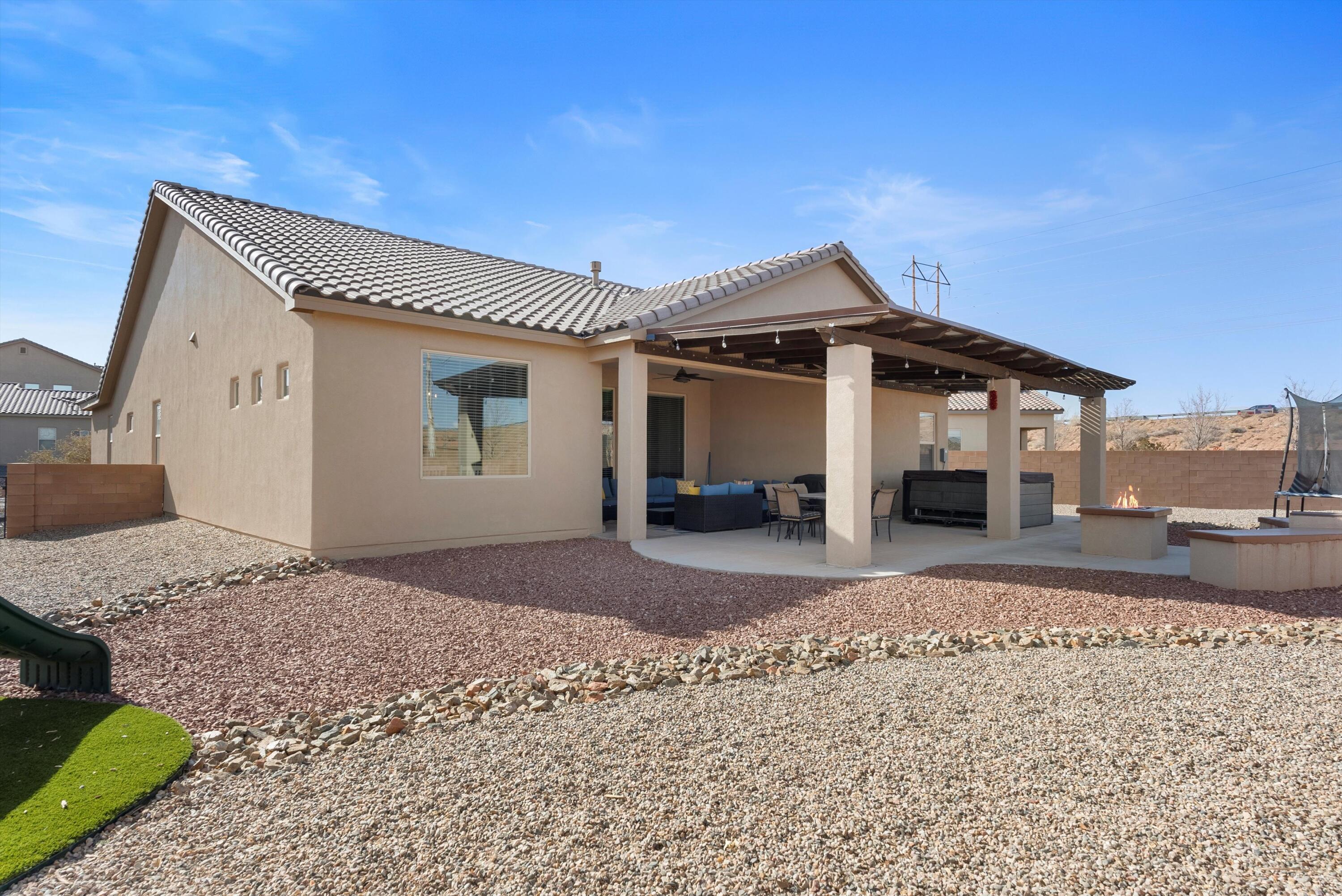 6965 CLEARY Loop NE
