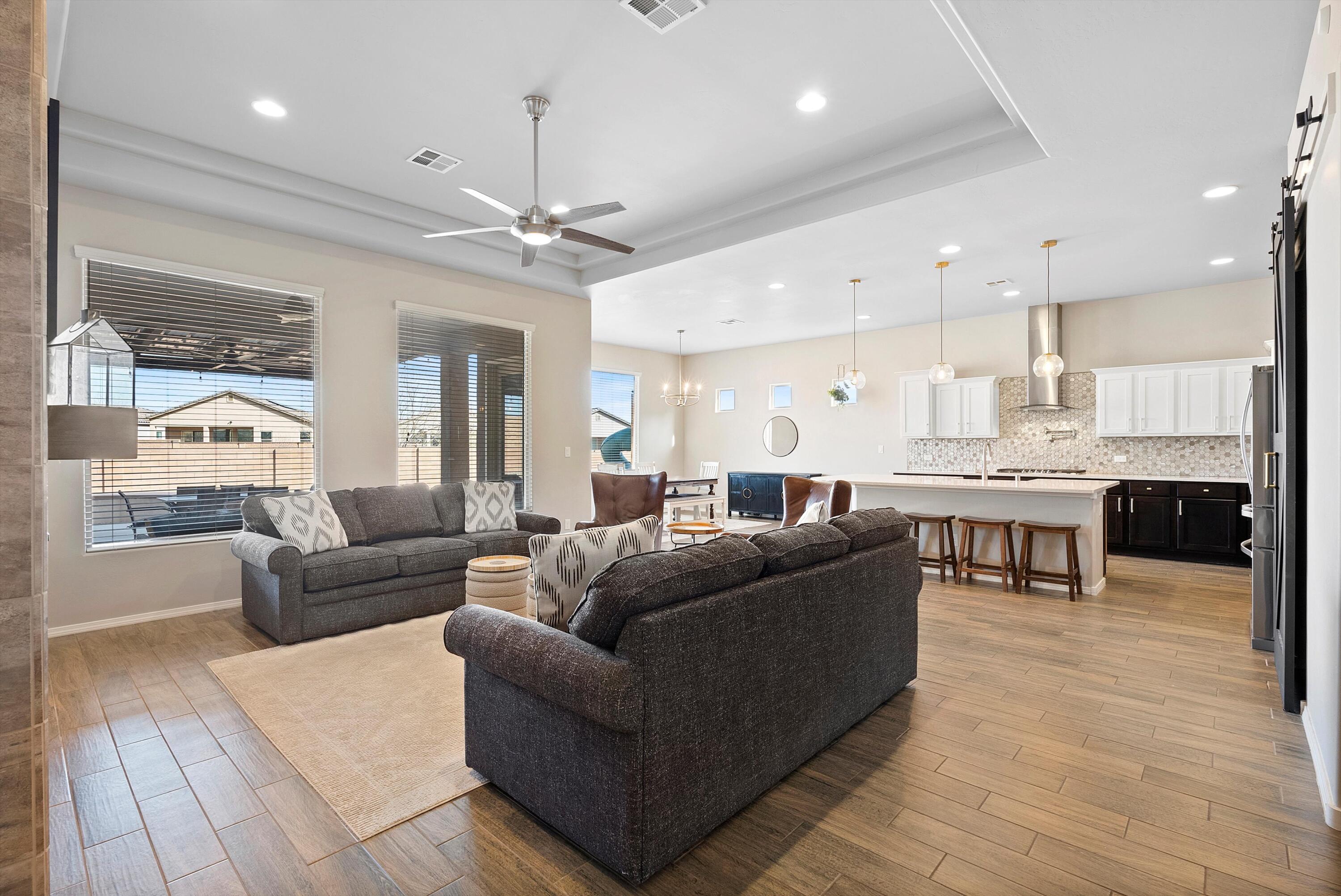 6965 CLEARY Loop NE
