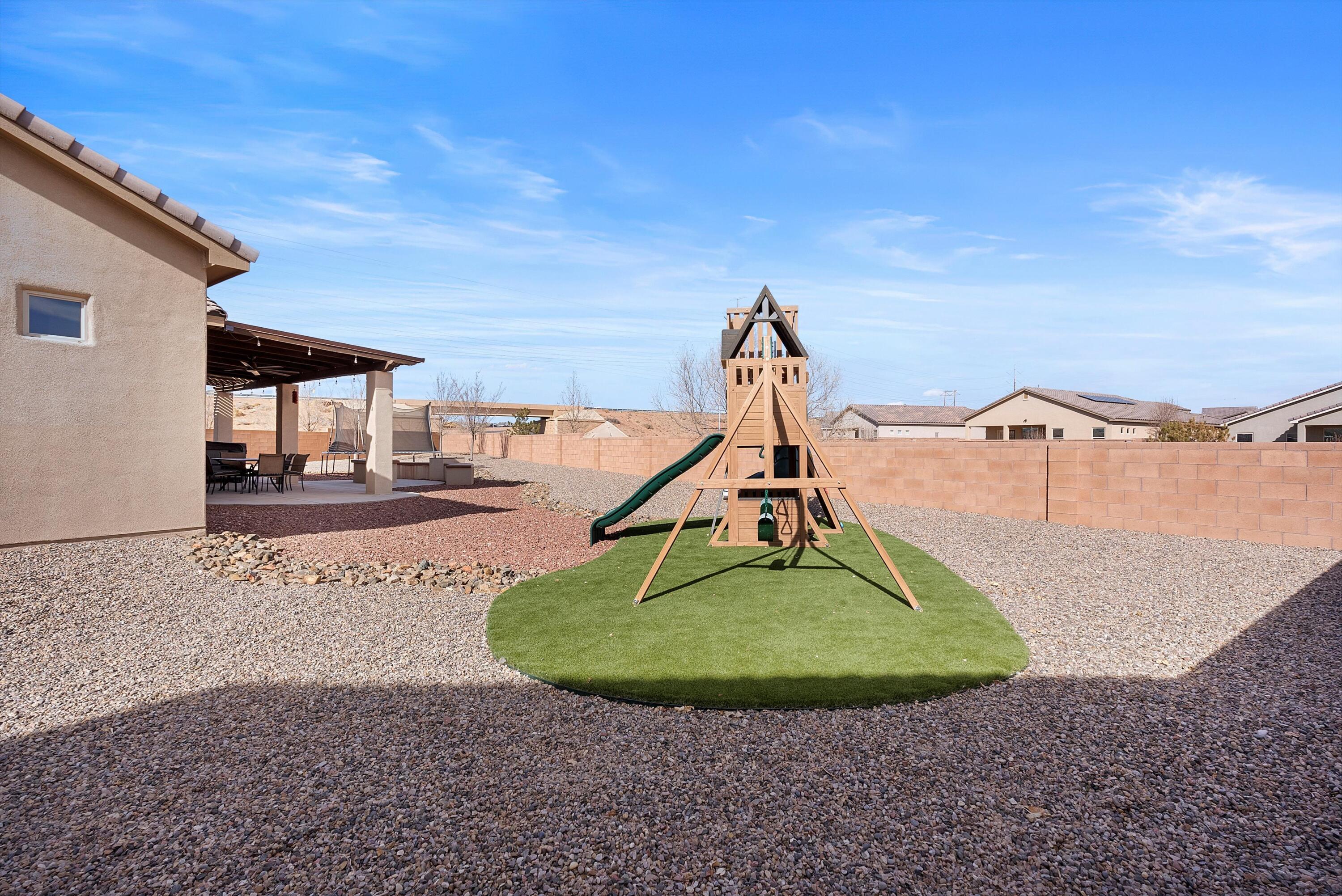 6965 CLEARY Loop NE