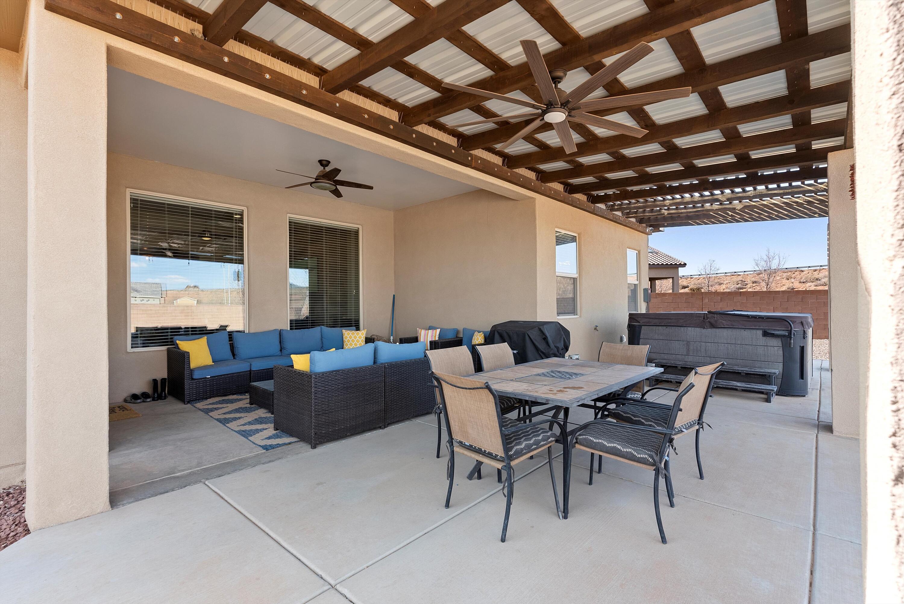 6965 CLEARY Loop NE
