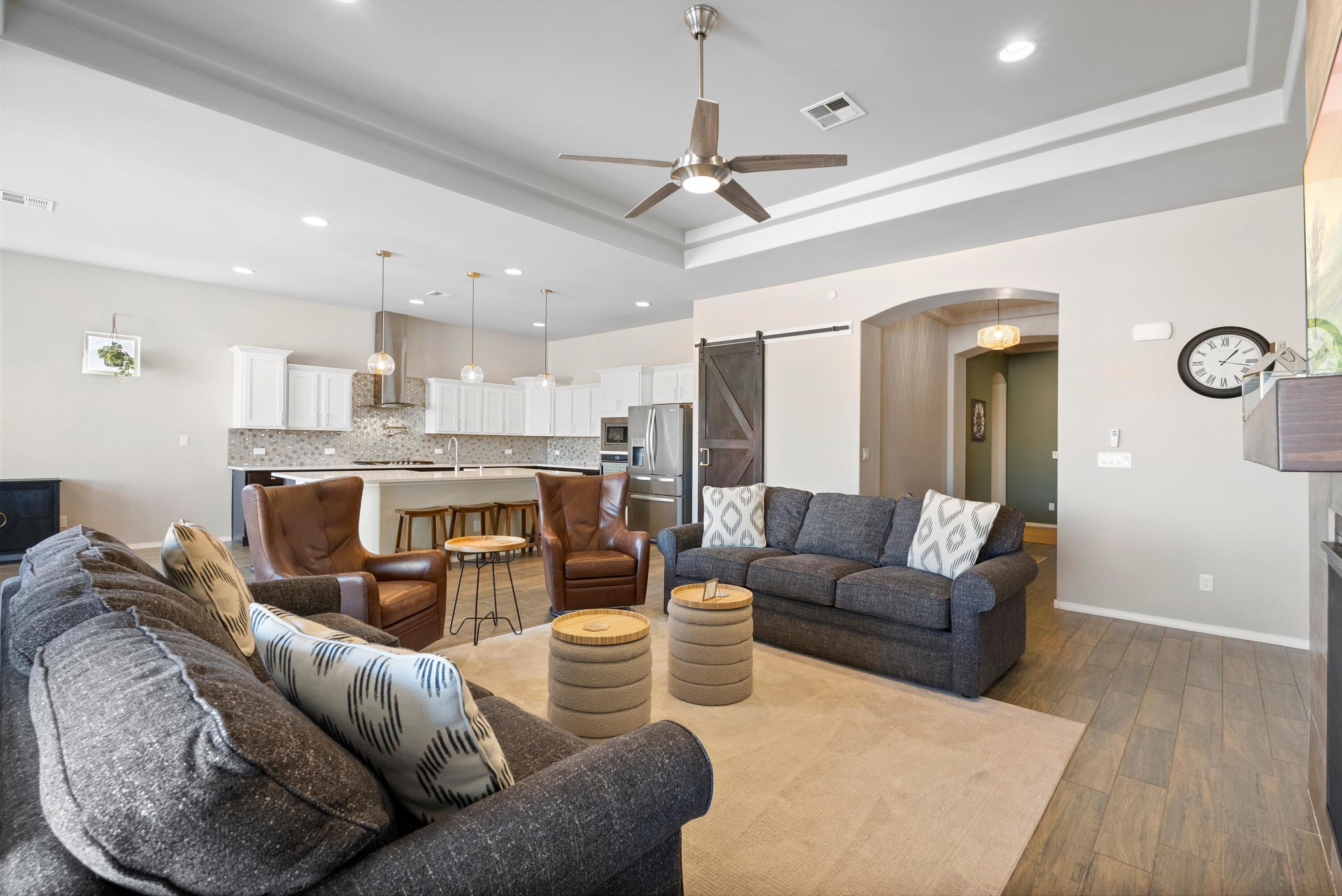 6965 CLEARY Loop NE