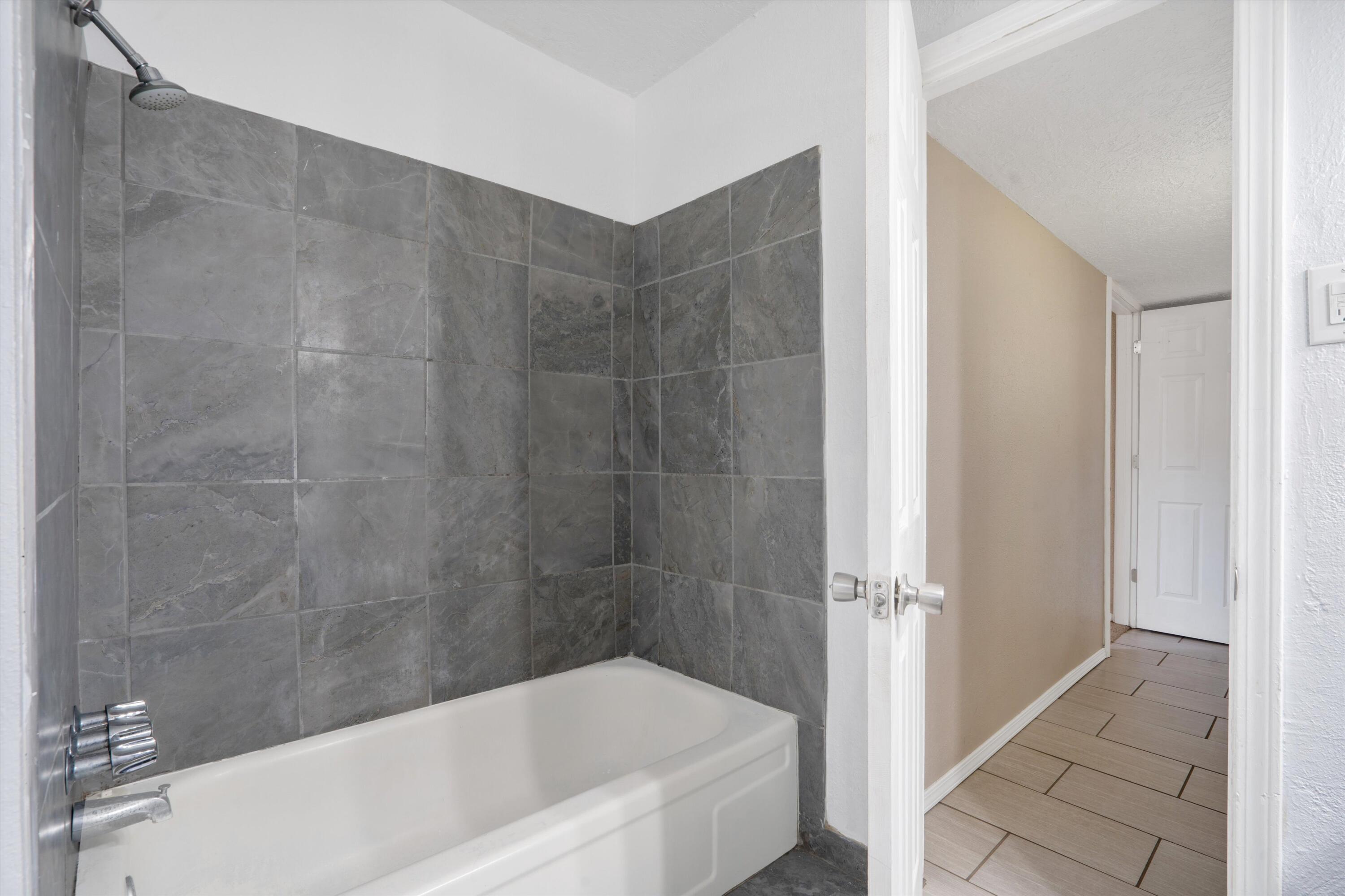 2505 GUN CLUB Road SW