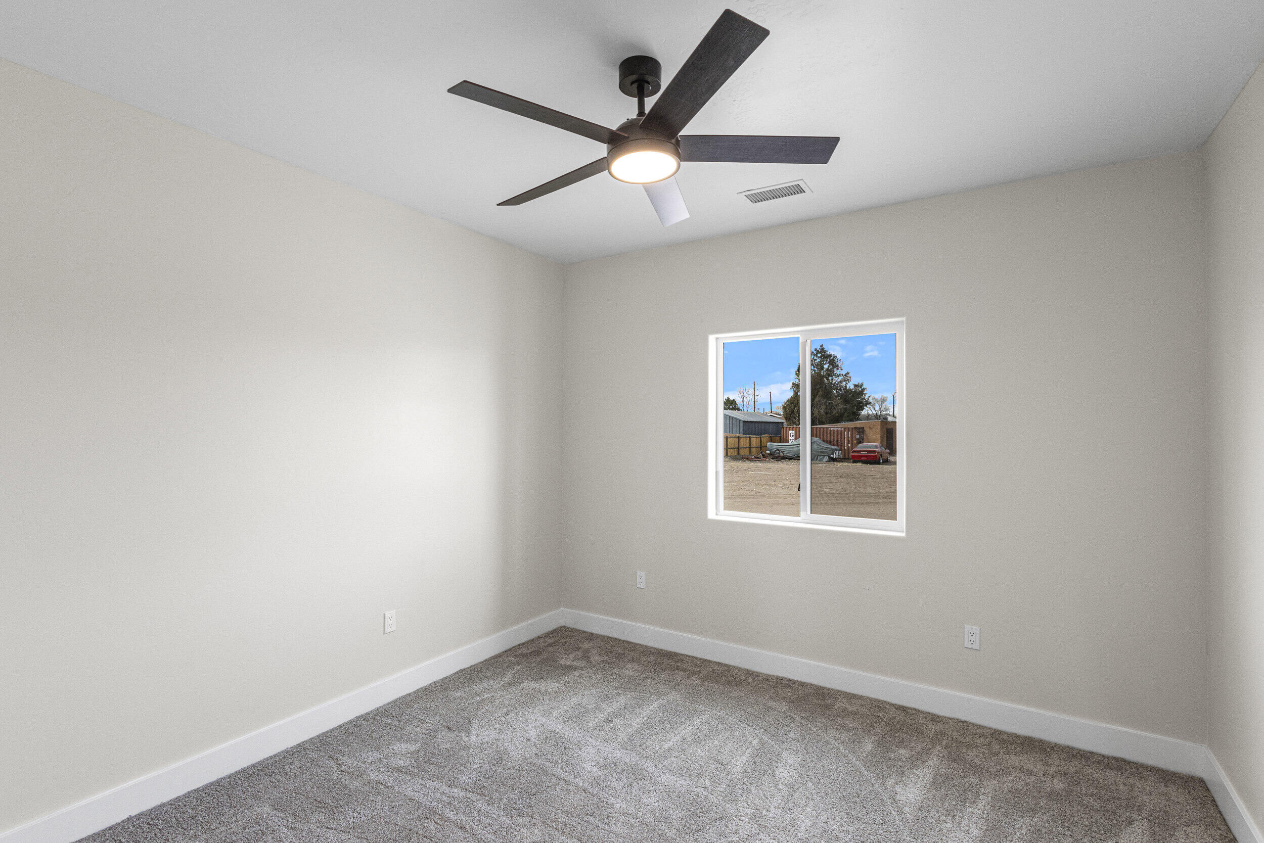 6 Servis Farm Road