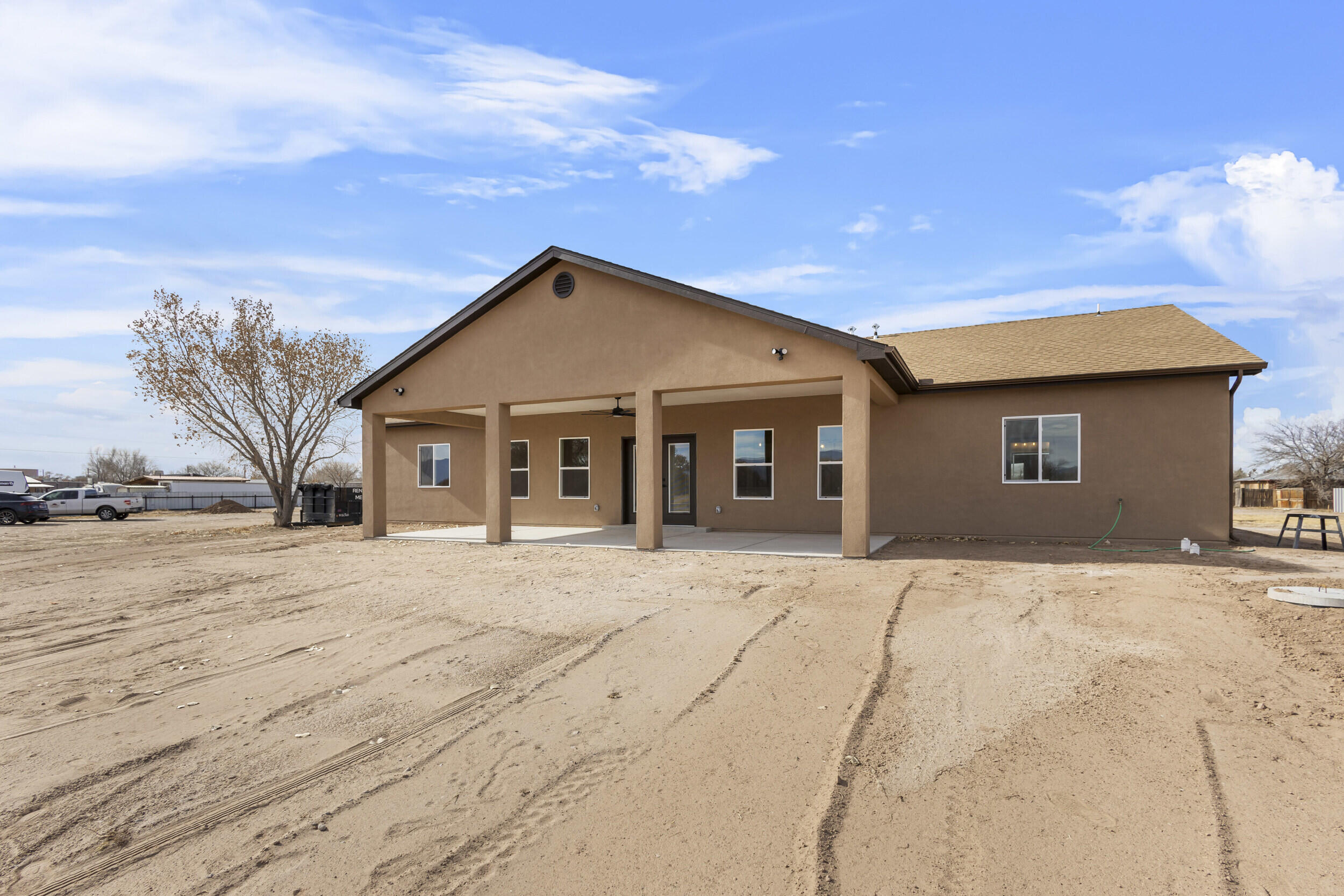 6 Servis Farm Road
