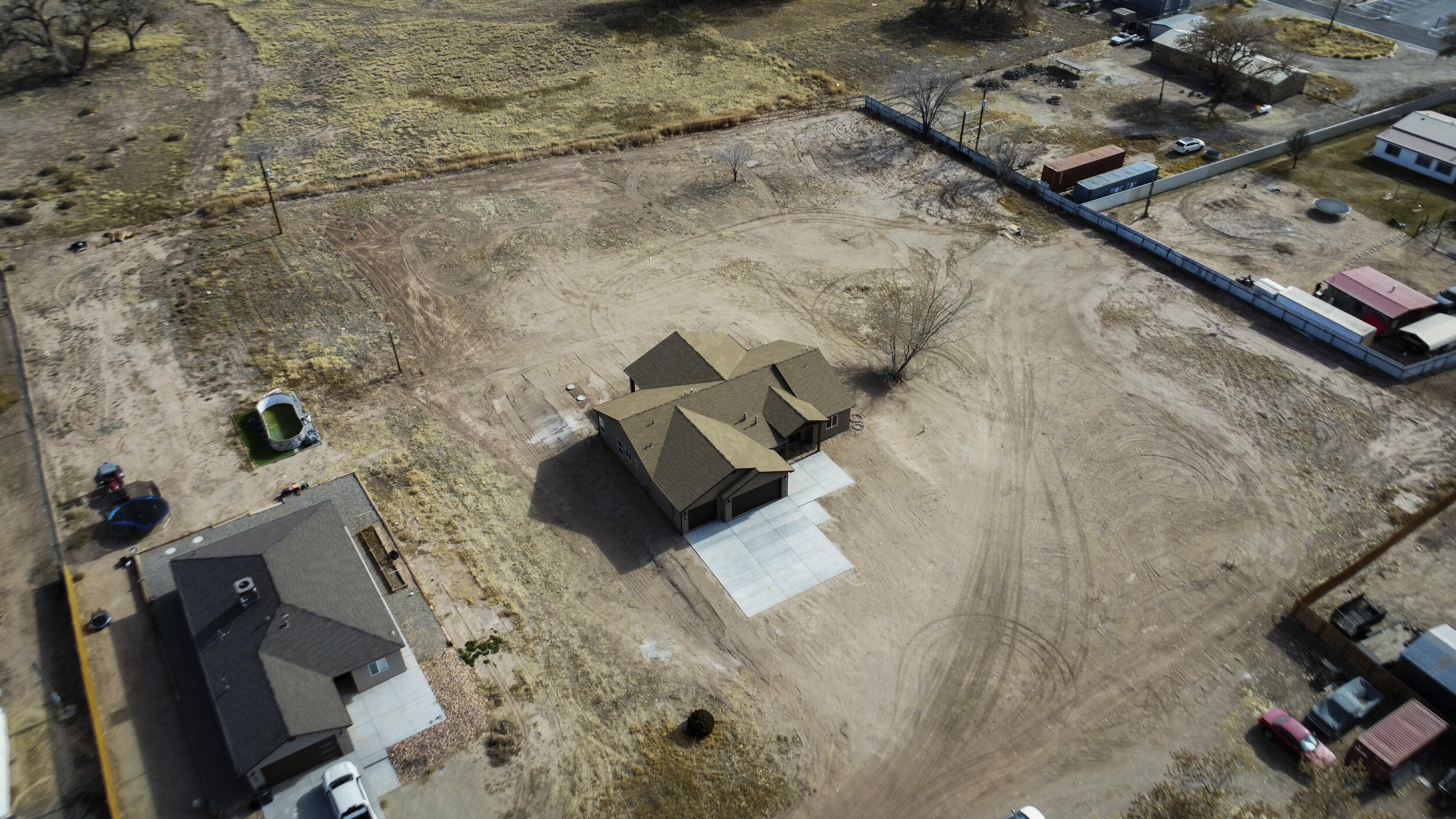 6 Servis Farm Road