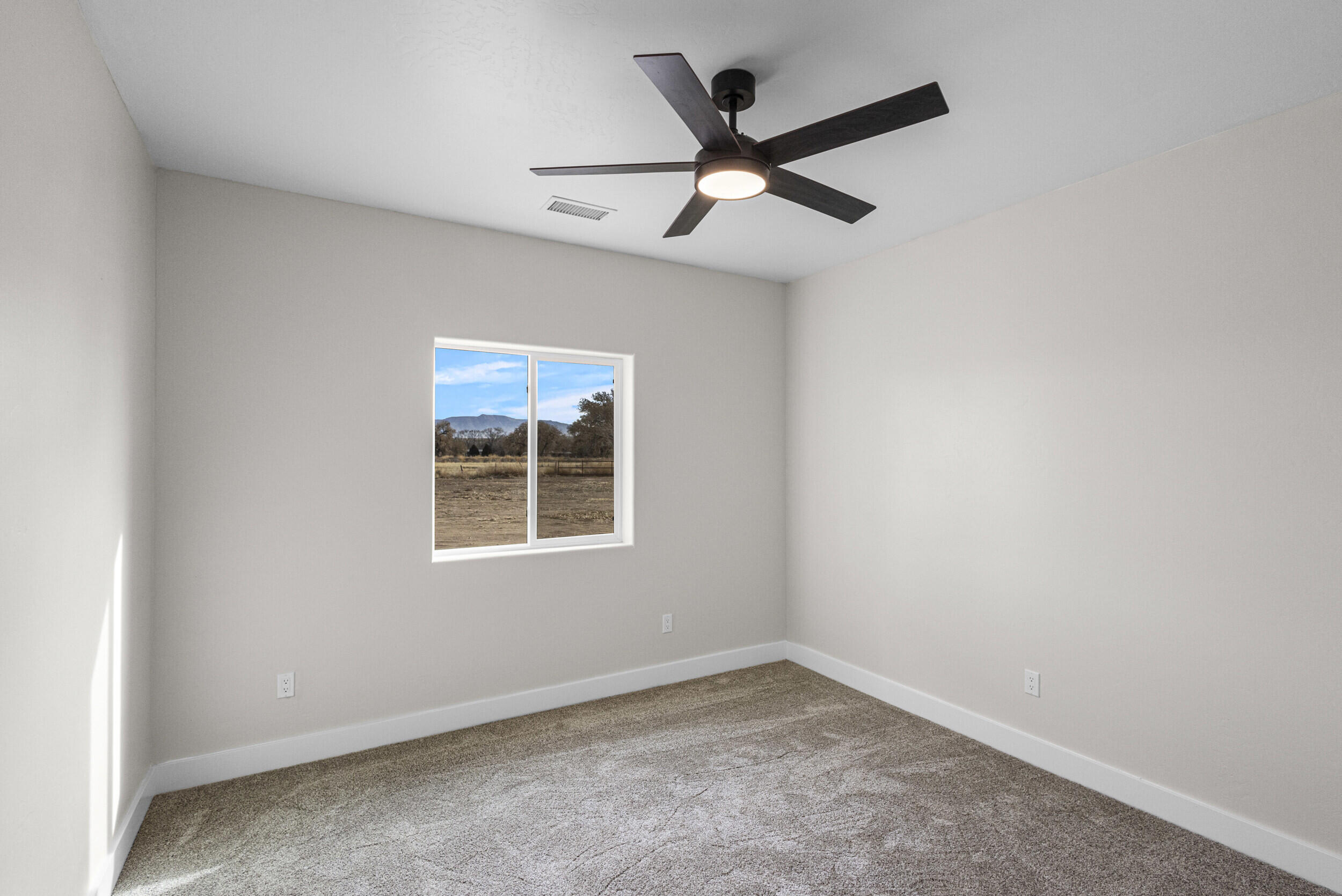 6 Servis Farm Road