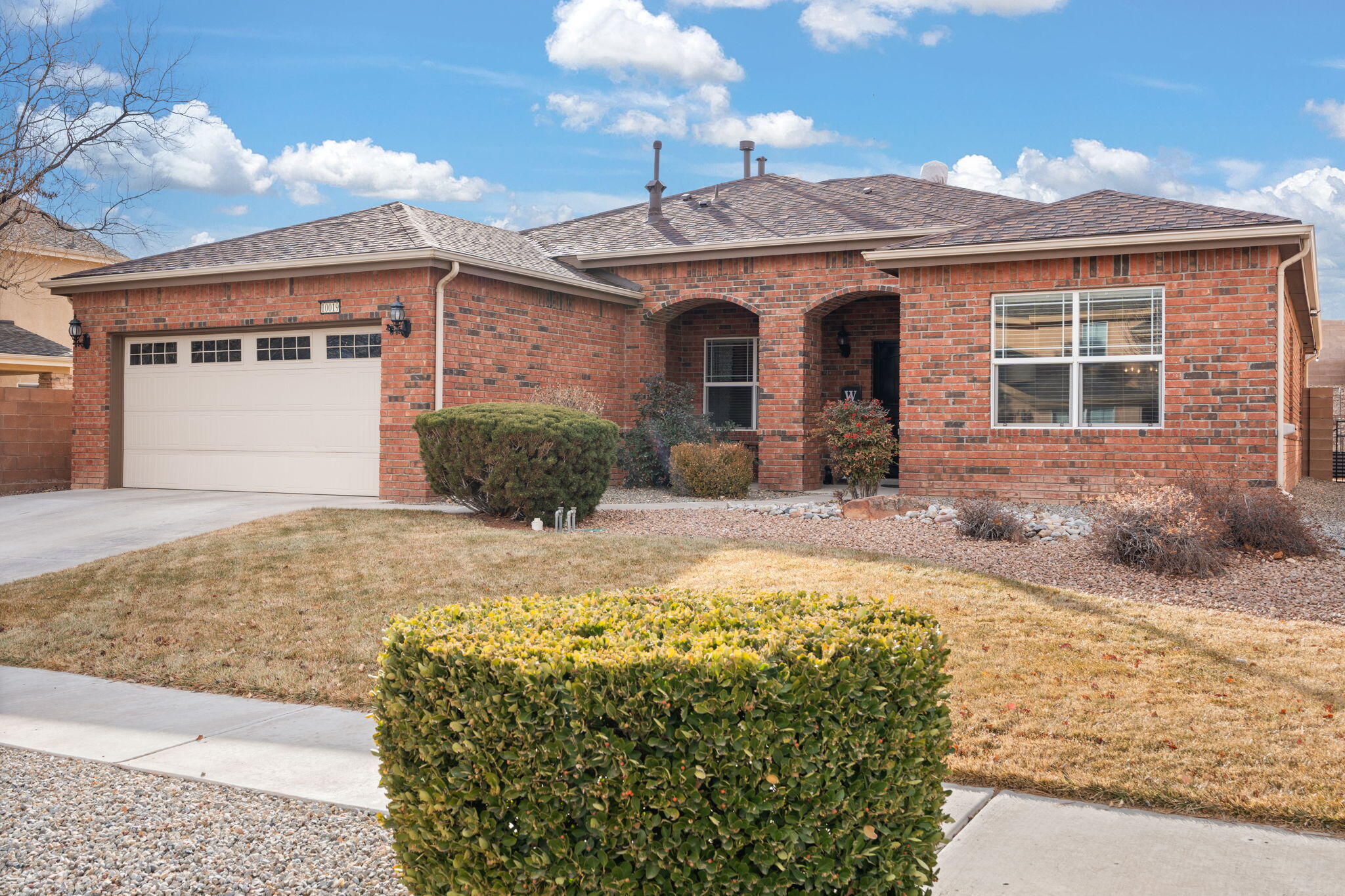 10019 Avenida Vista Sol NW
