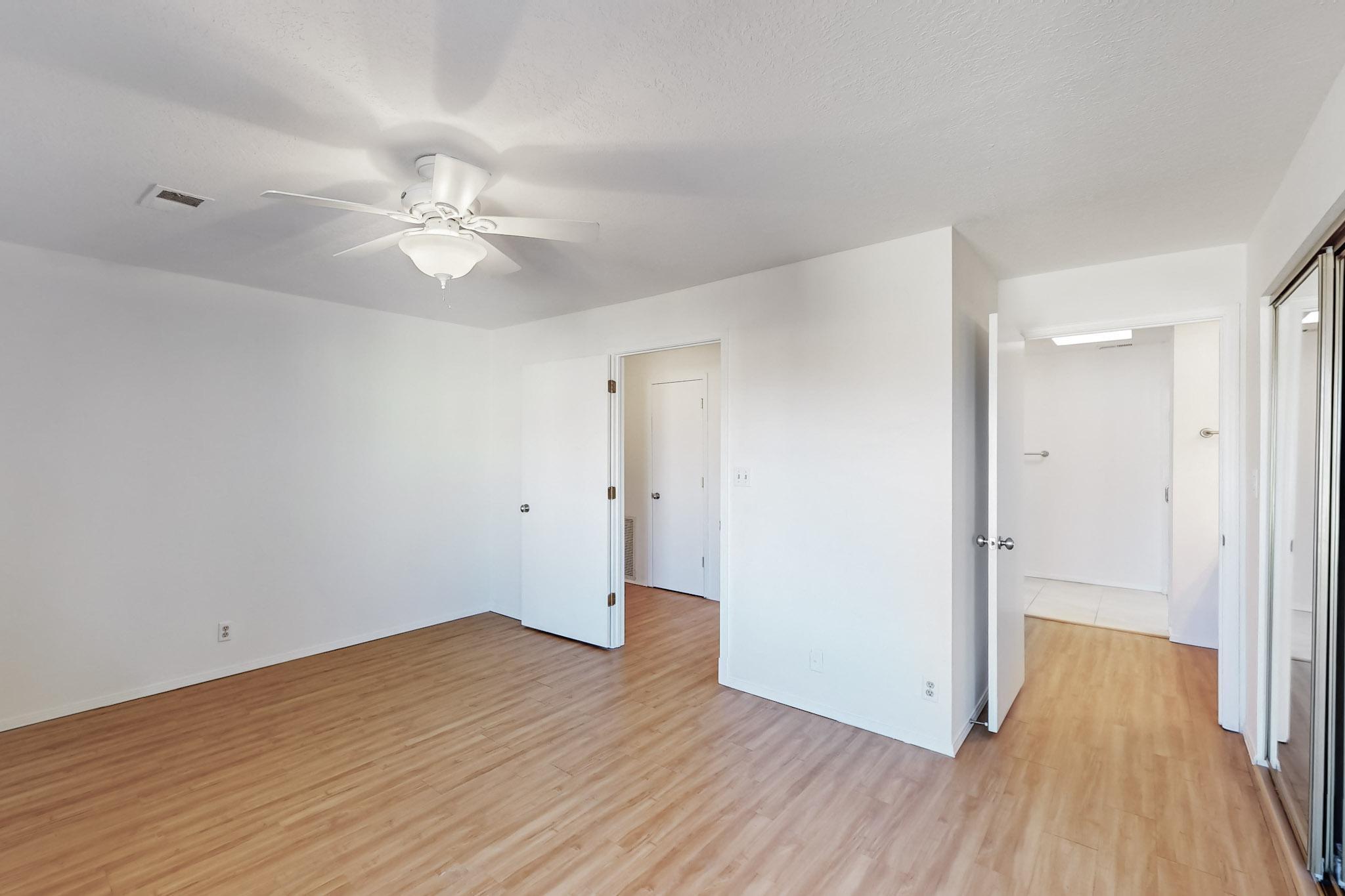 839 COUNTRY CLUB Drive SE 2D