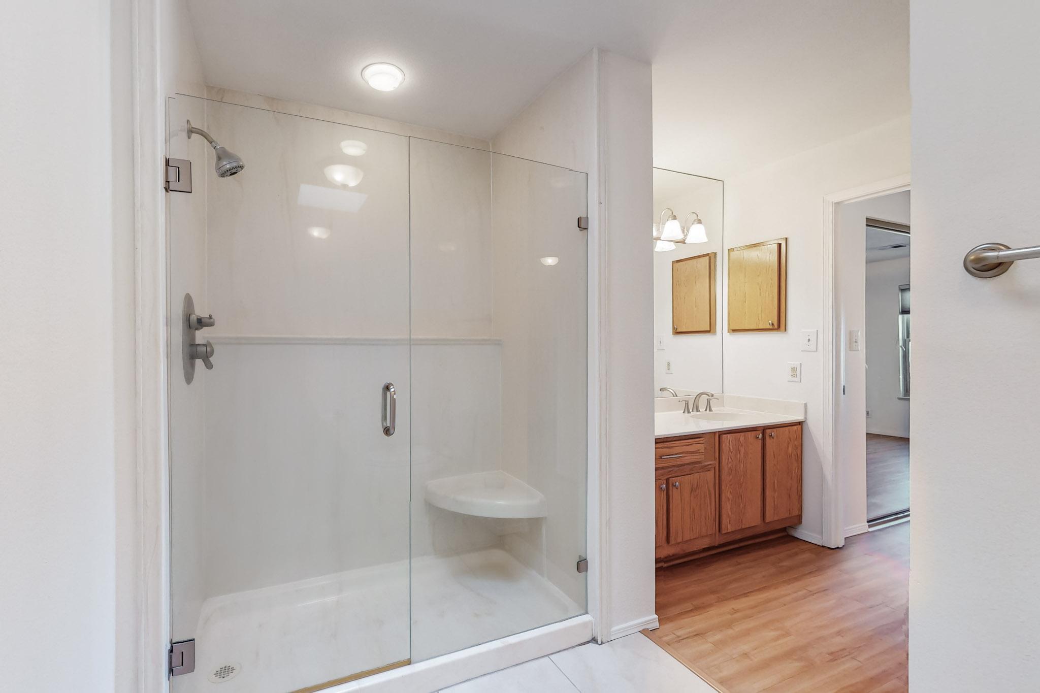 839 COUNTRY CLUB Drive SE 2D