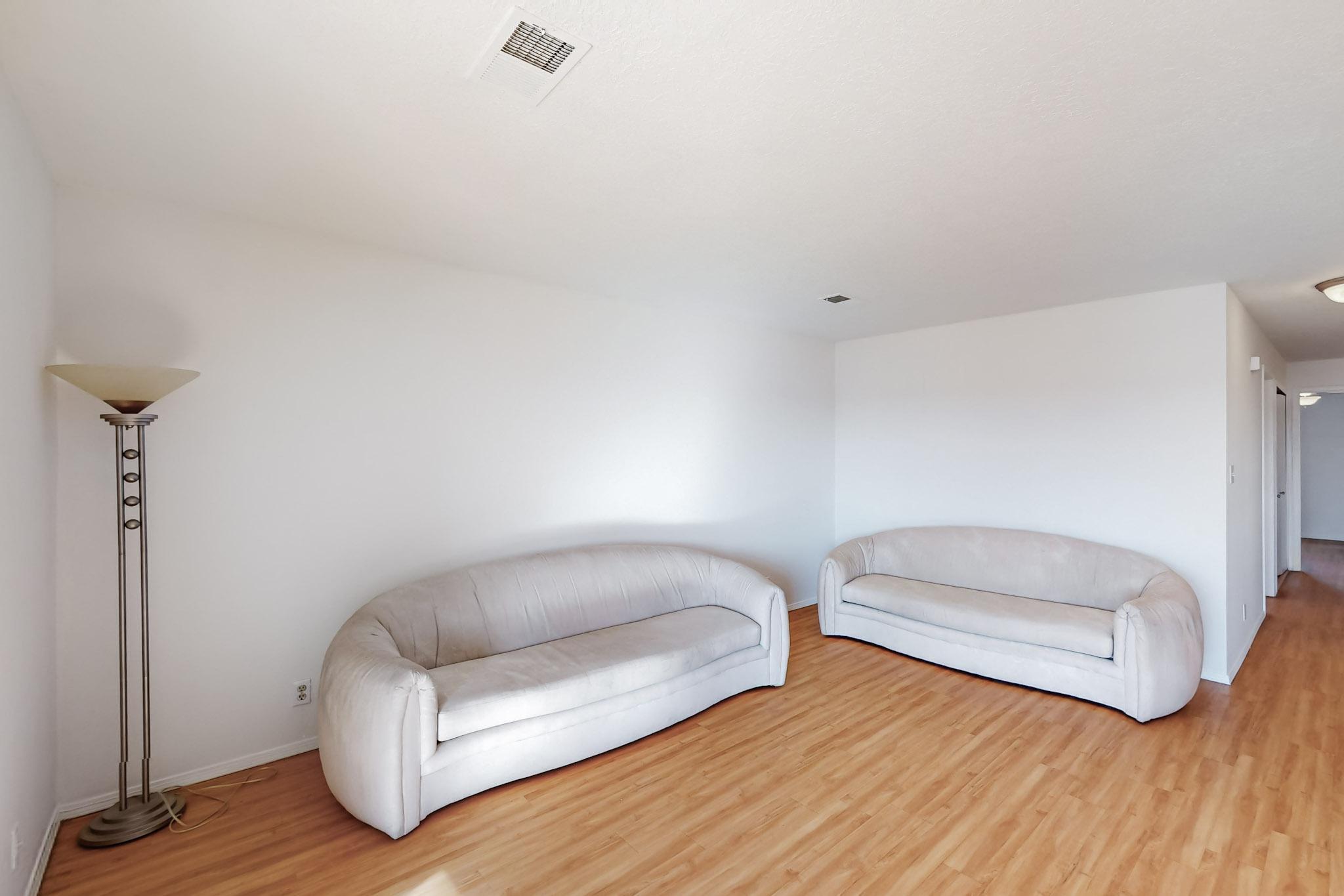 839 COUNTRY CLUB Drive SE 2D