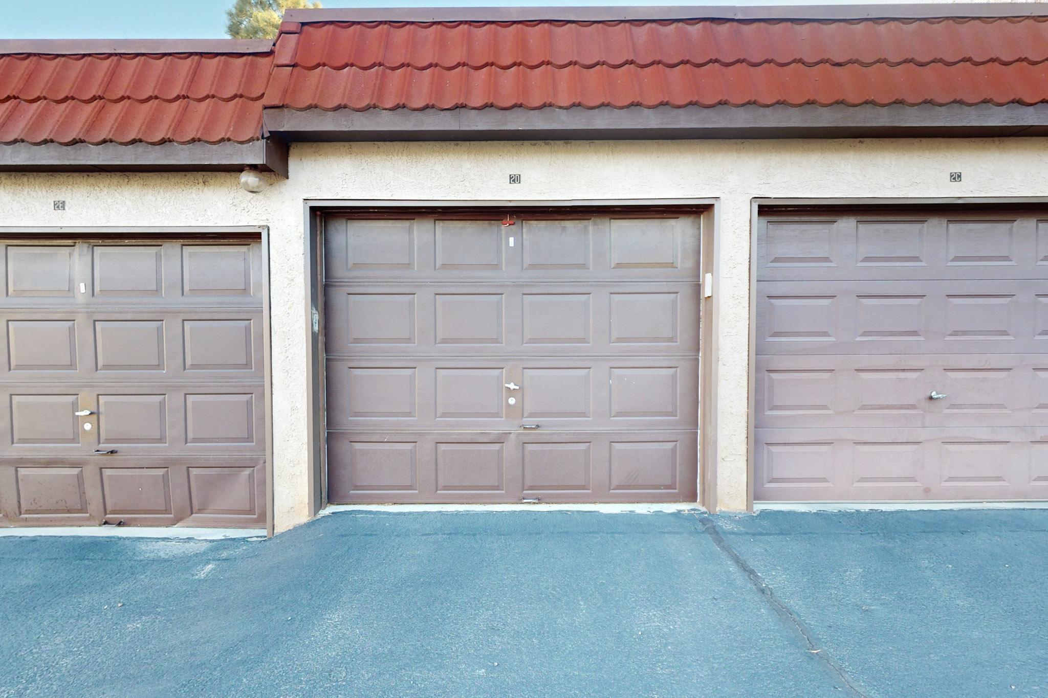 839 COUNTRY CLUB Drive SE 2D