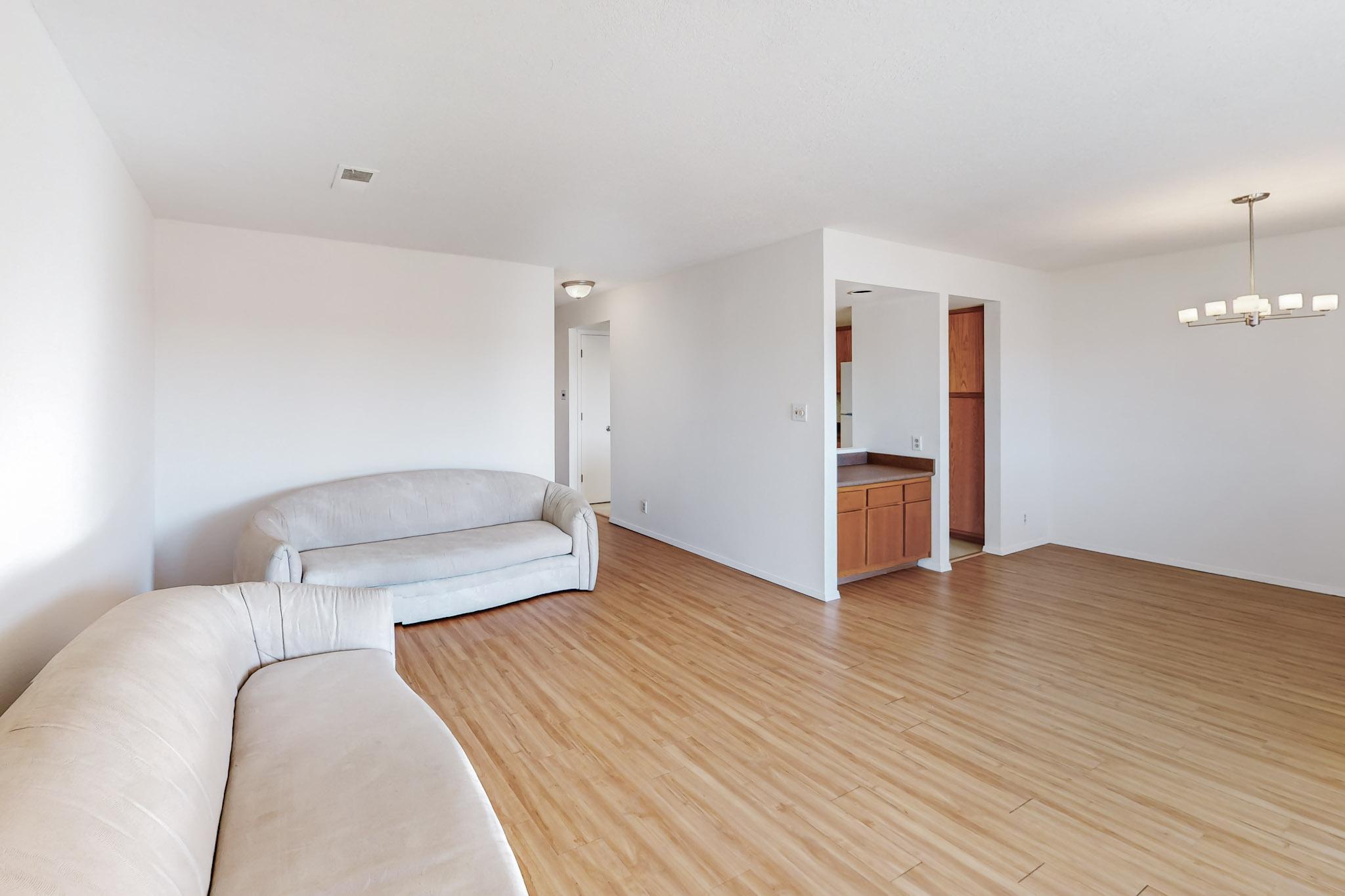 839 COUNTRY CLUB Drive SE 2D