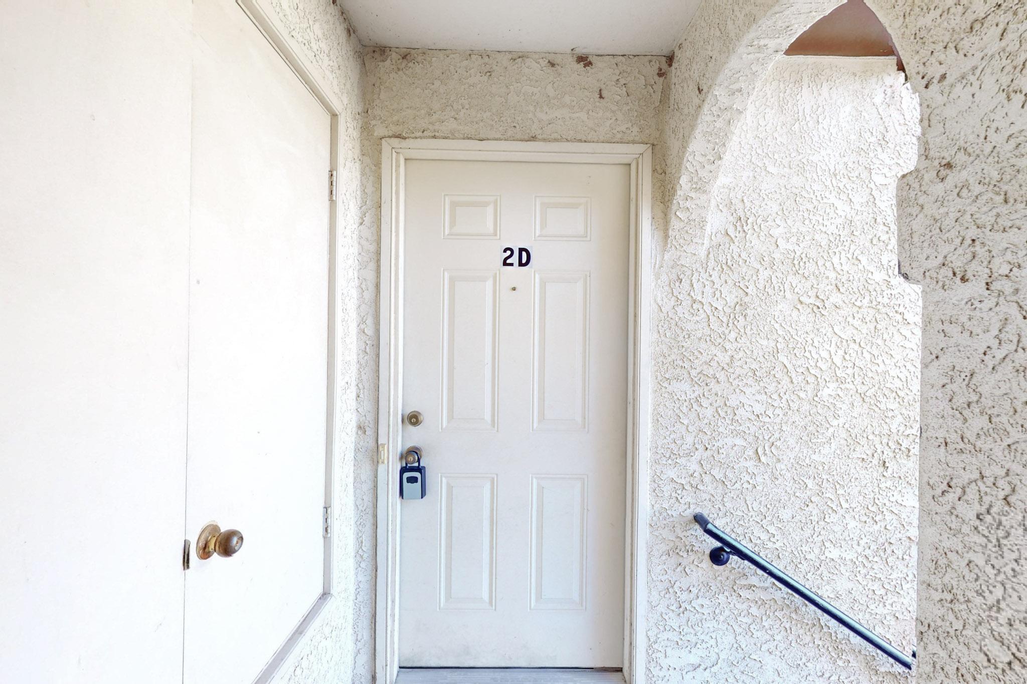 839 COUNTRY CLUB Drive SE 2D