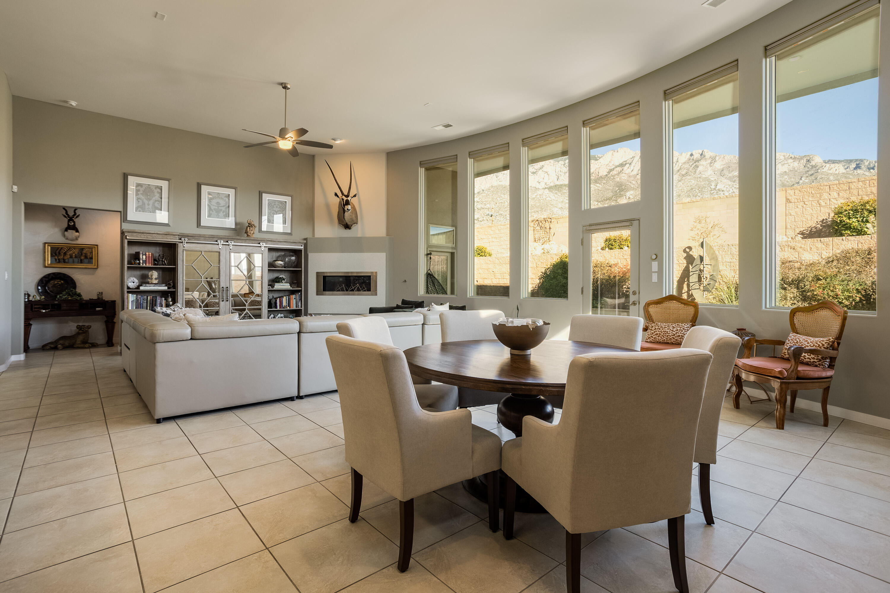 9516 RIDGE VISTA NE