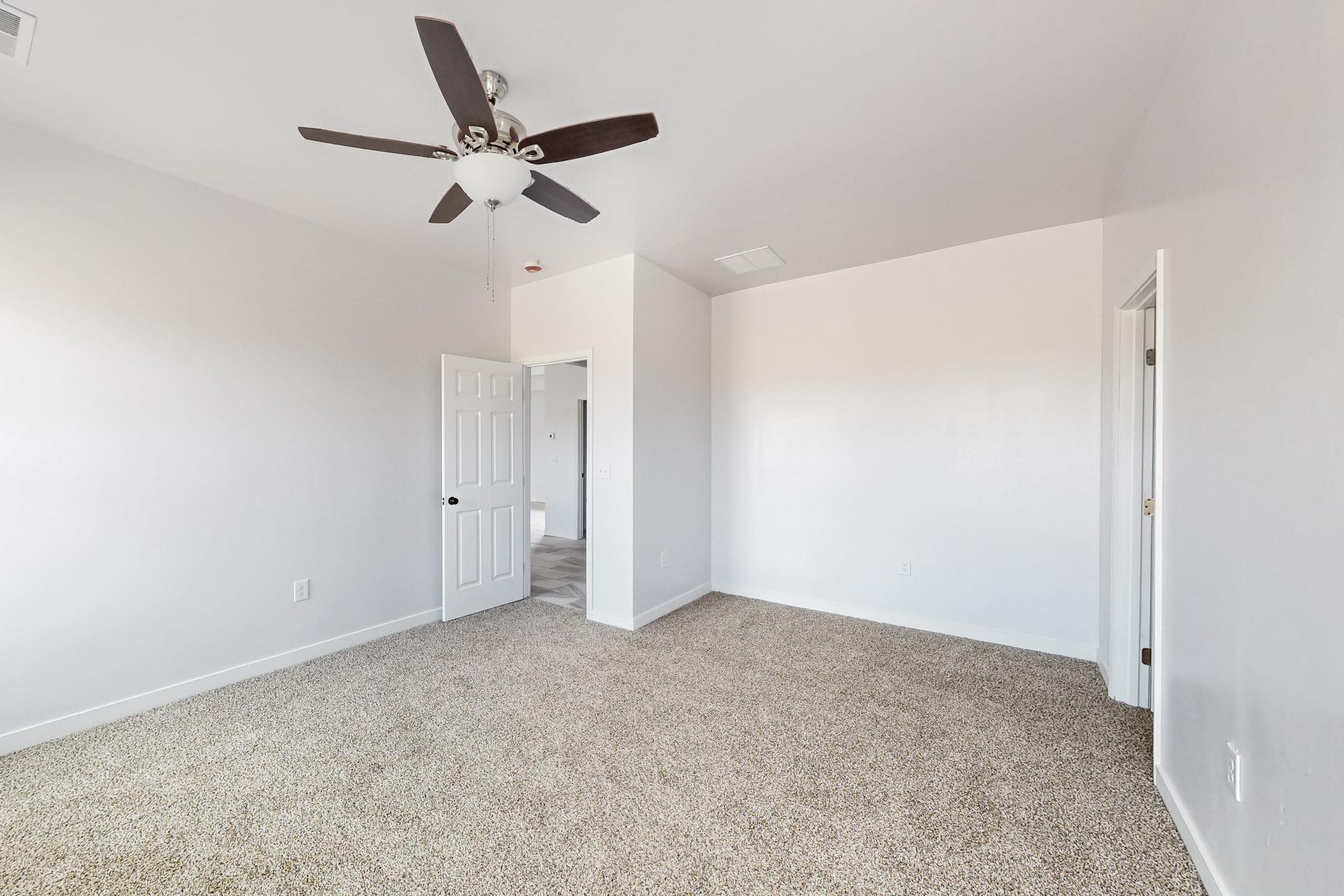 29 Lobo Drive