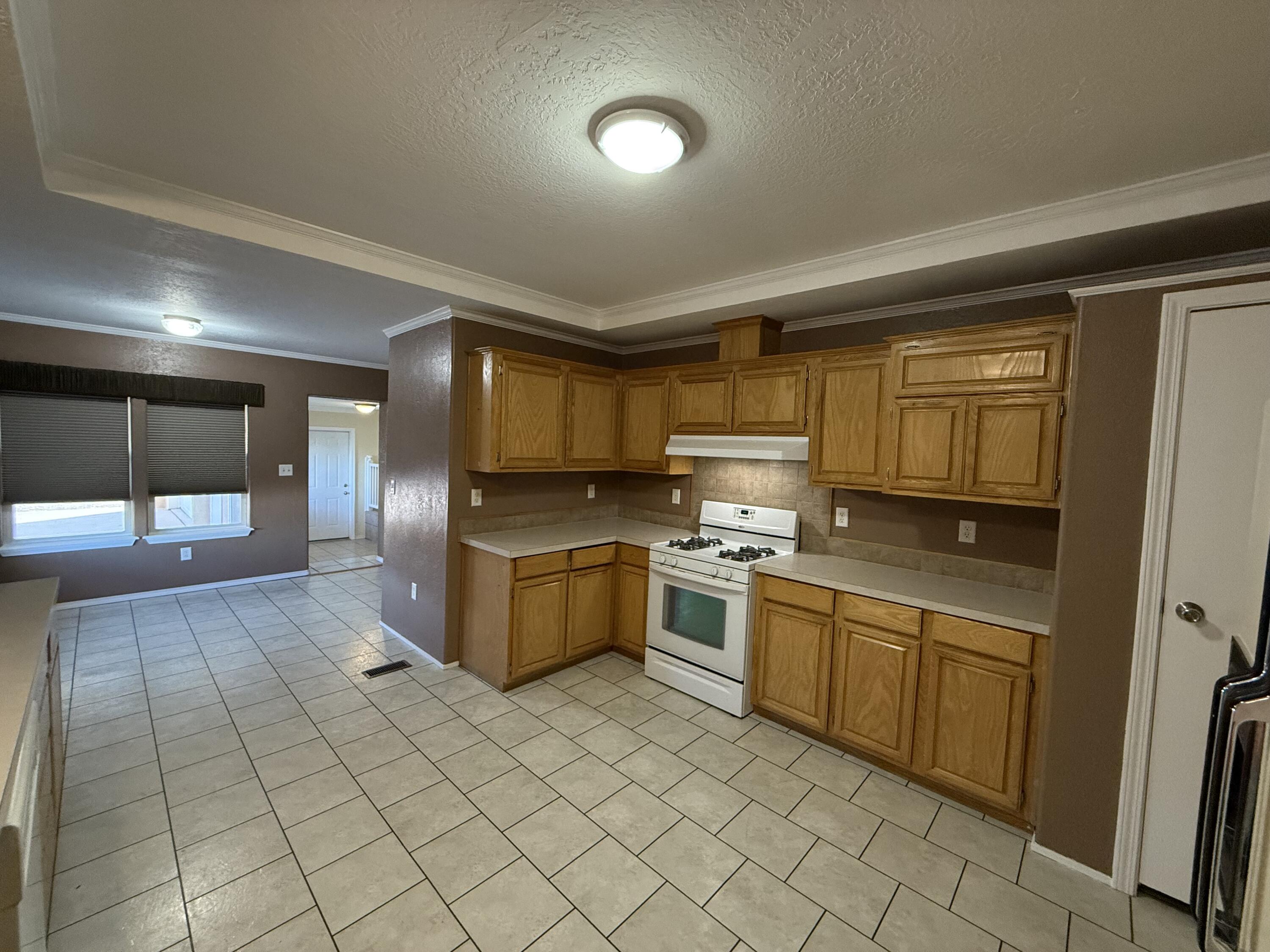 11126 Hwy 60 West