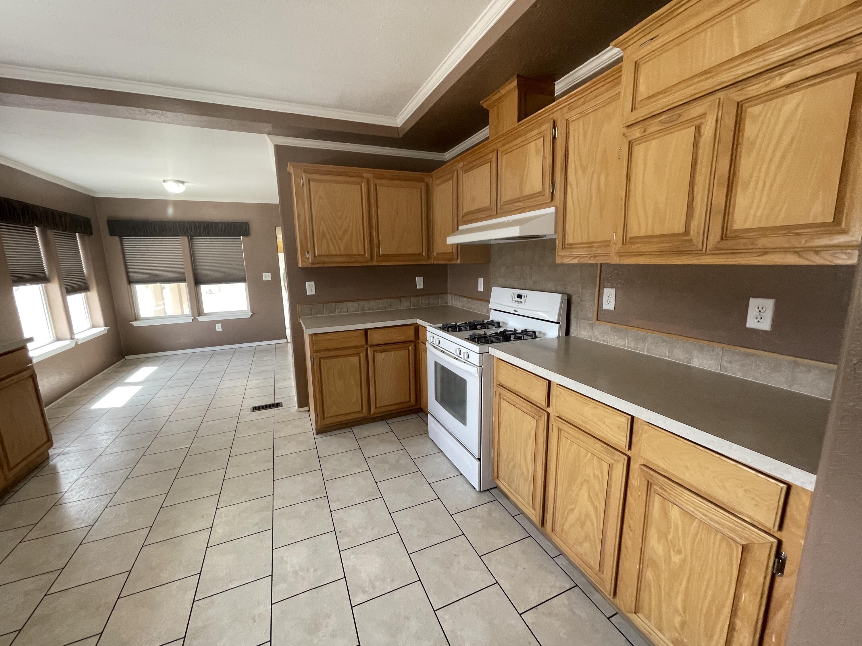11126 Hwy 60 West