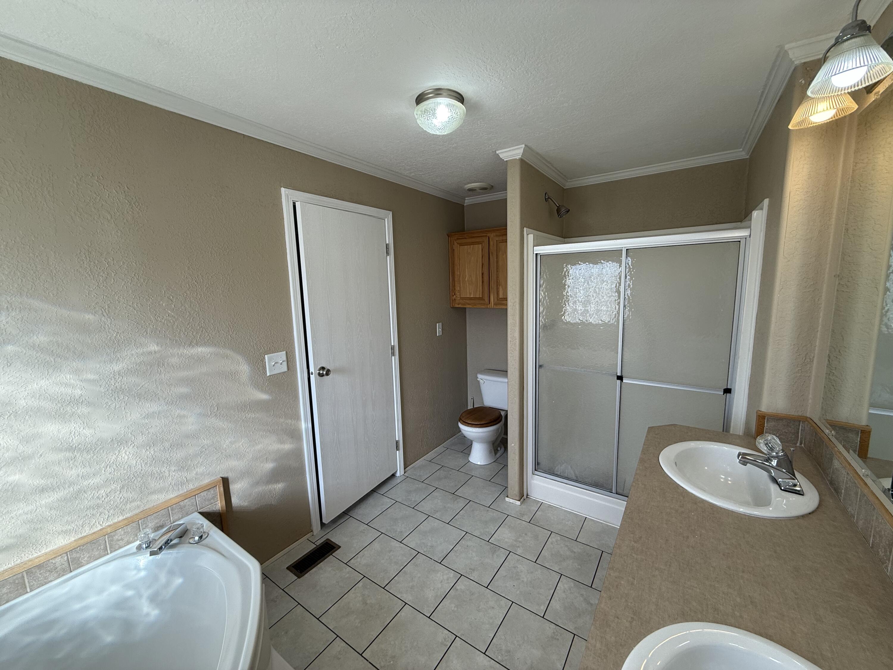 11126 Hwy 60 West