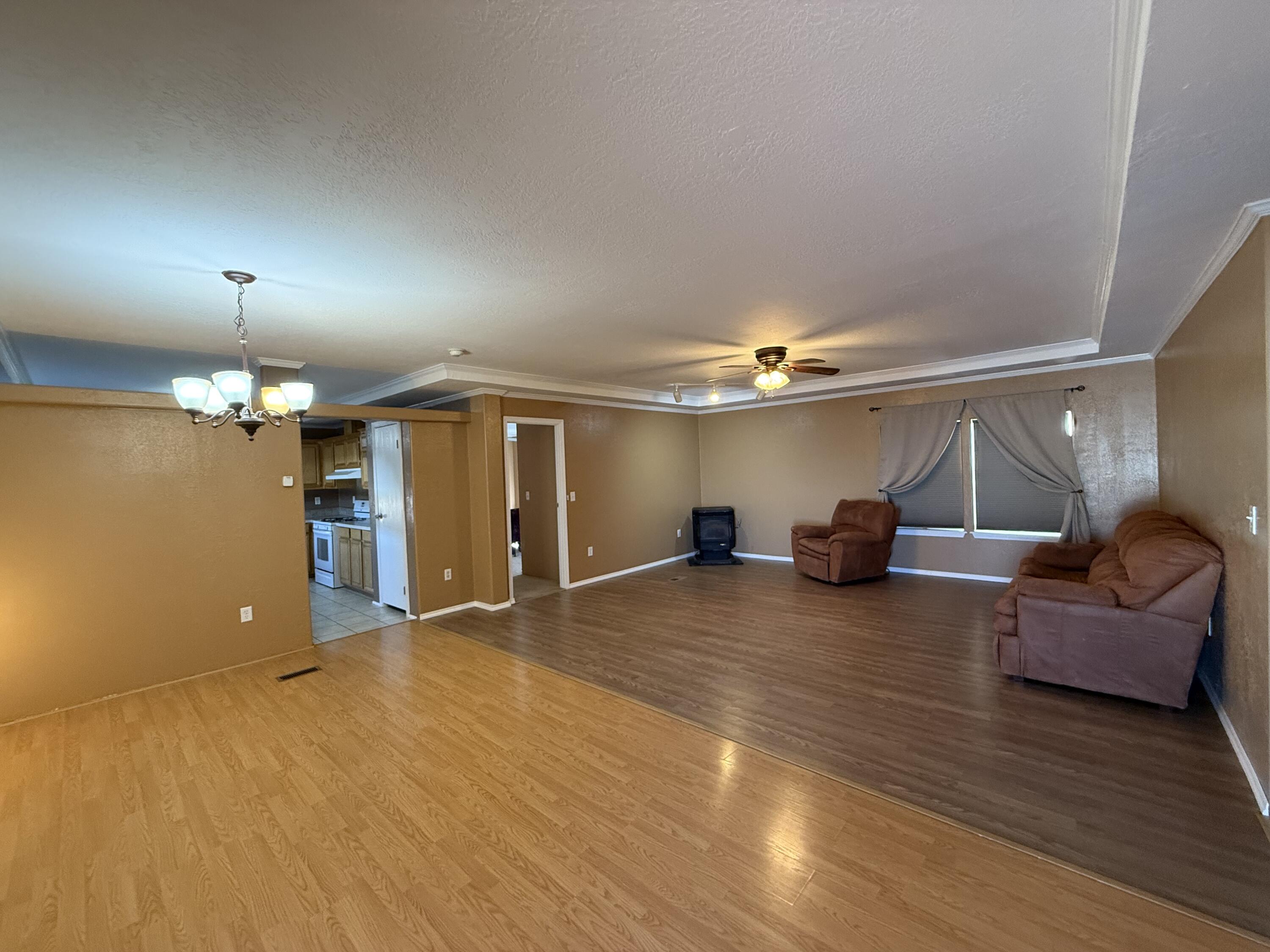11126 Hwy 60 West