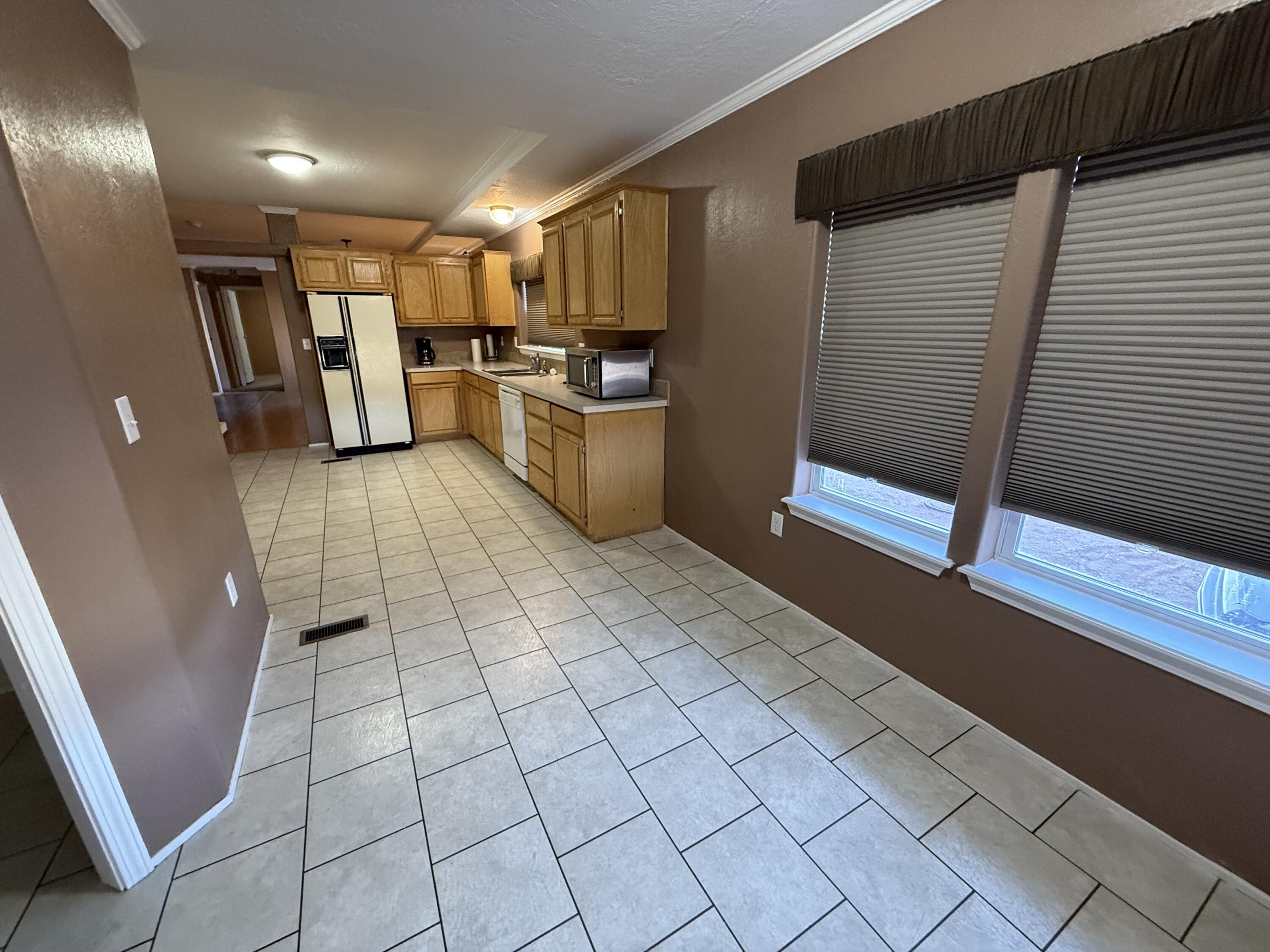 11126 Hwy 60 West