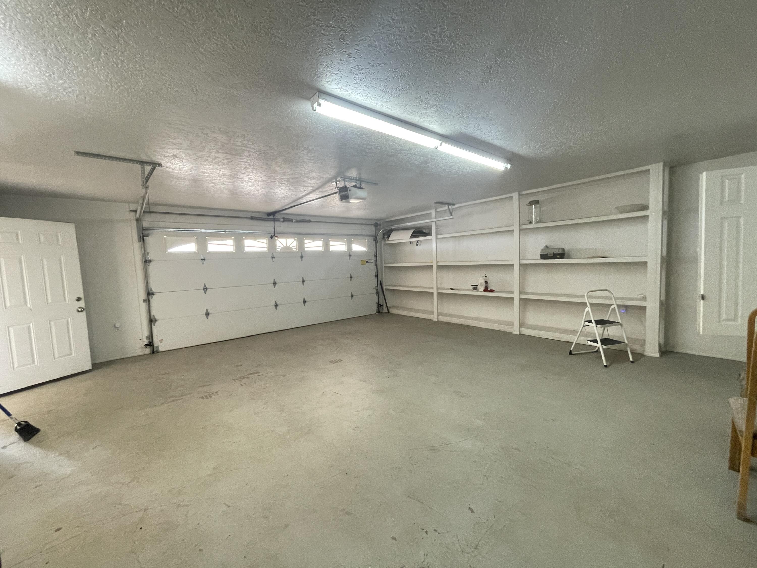 11126 Hwy 60 West