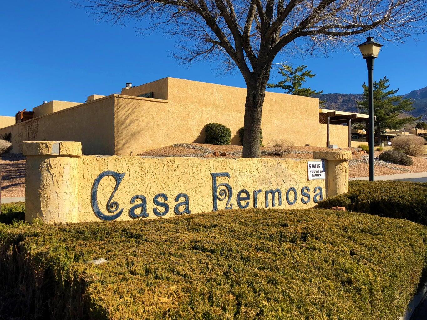 1 Casa Hermosa Drive NE