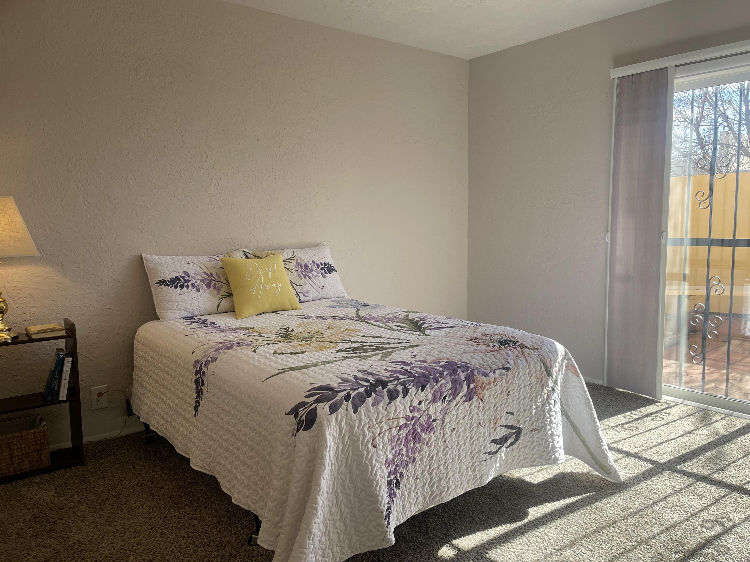 1 Casa Hermosa Drive NE