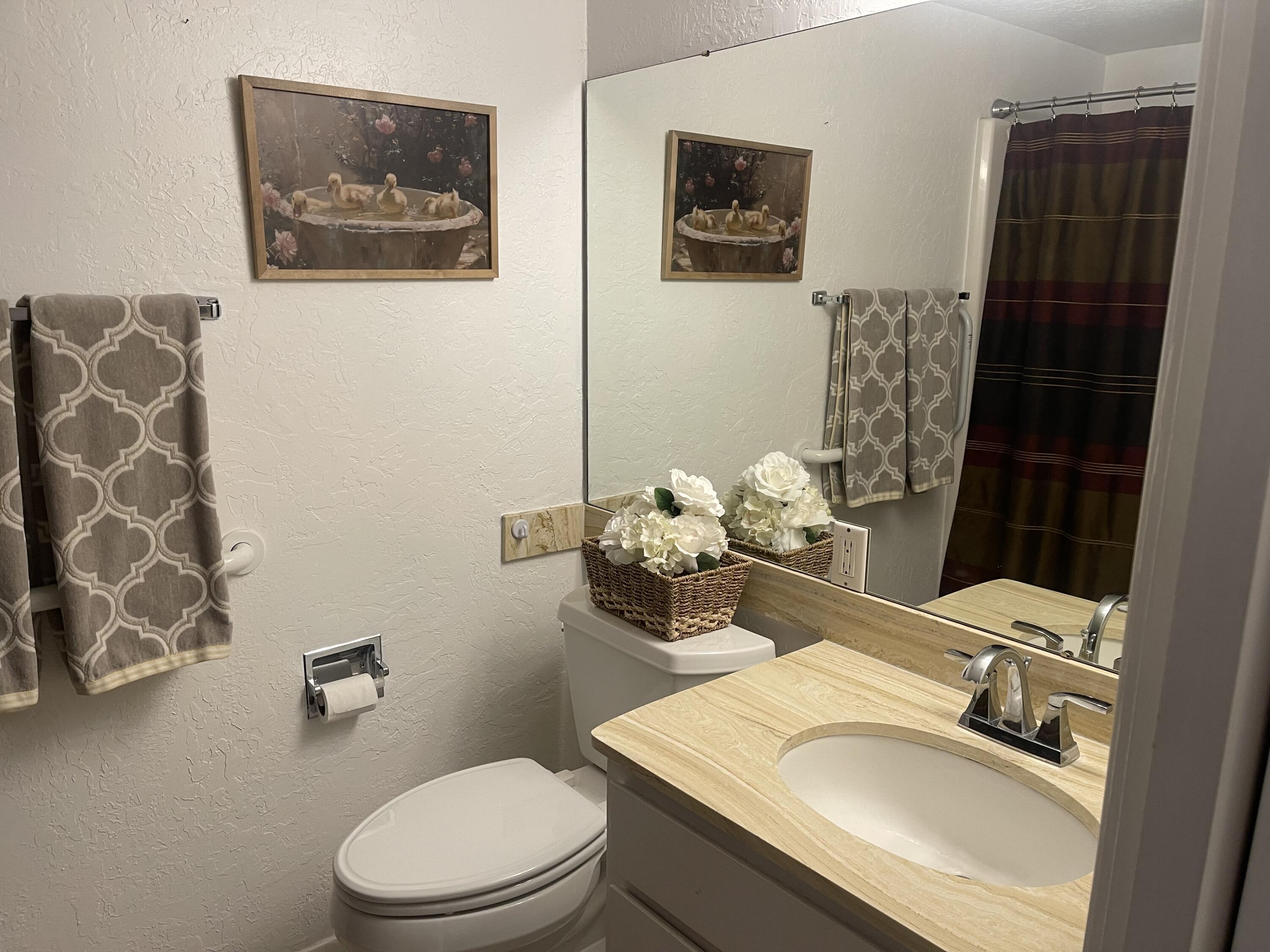 1 Casa Hermosa Drive NE