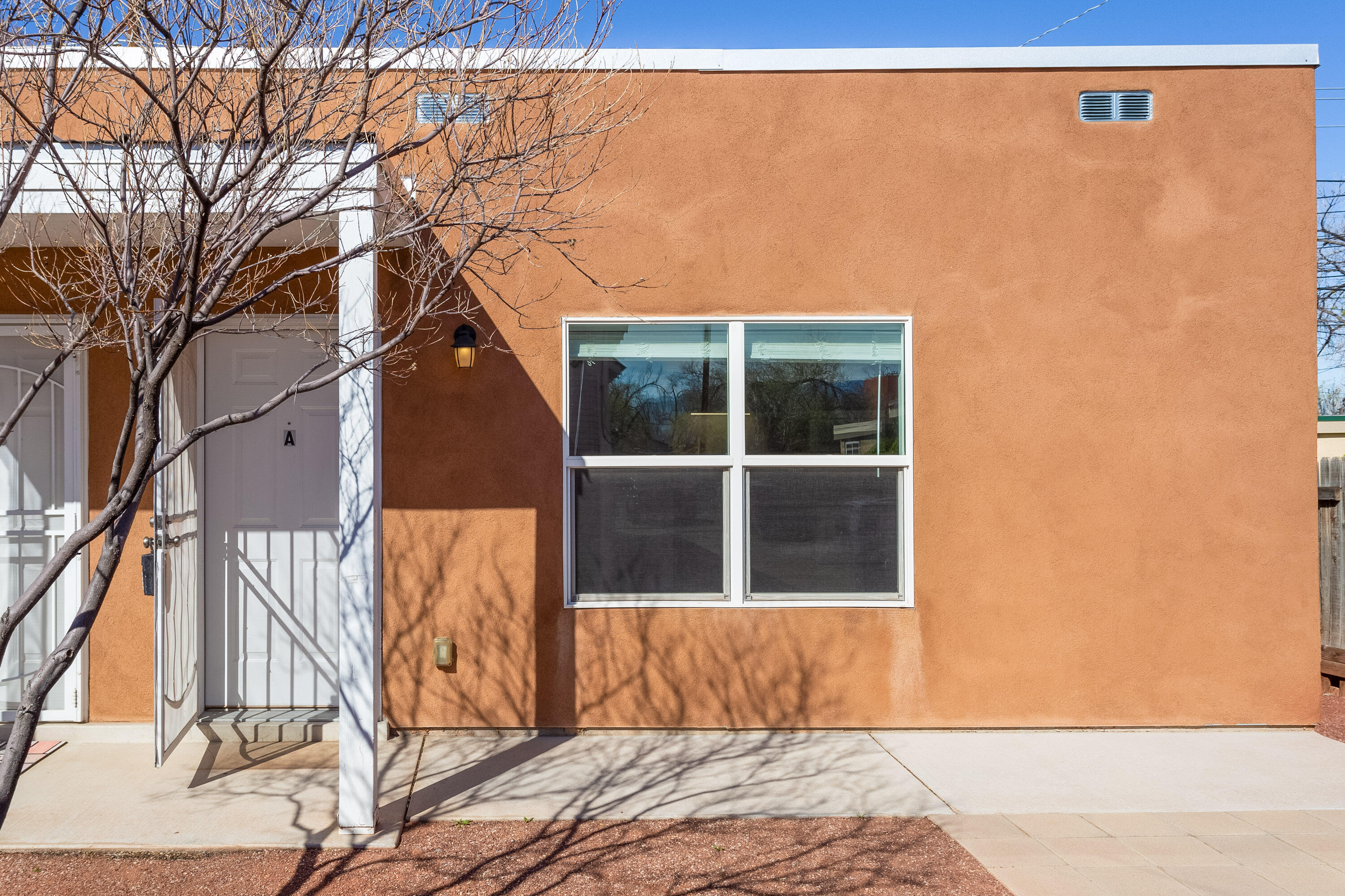 309 CORNELL Drive SE