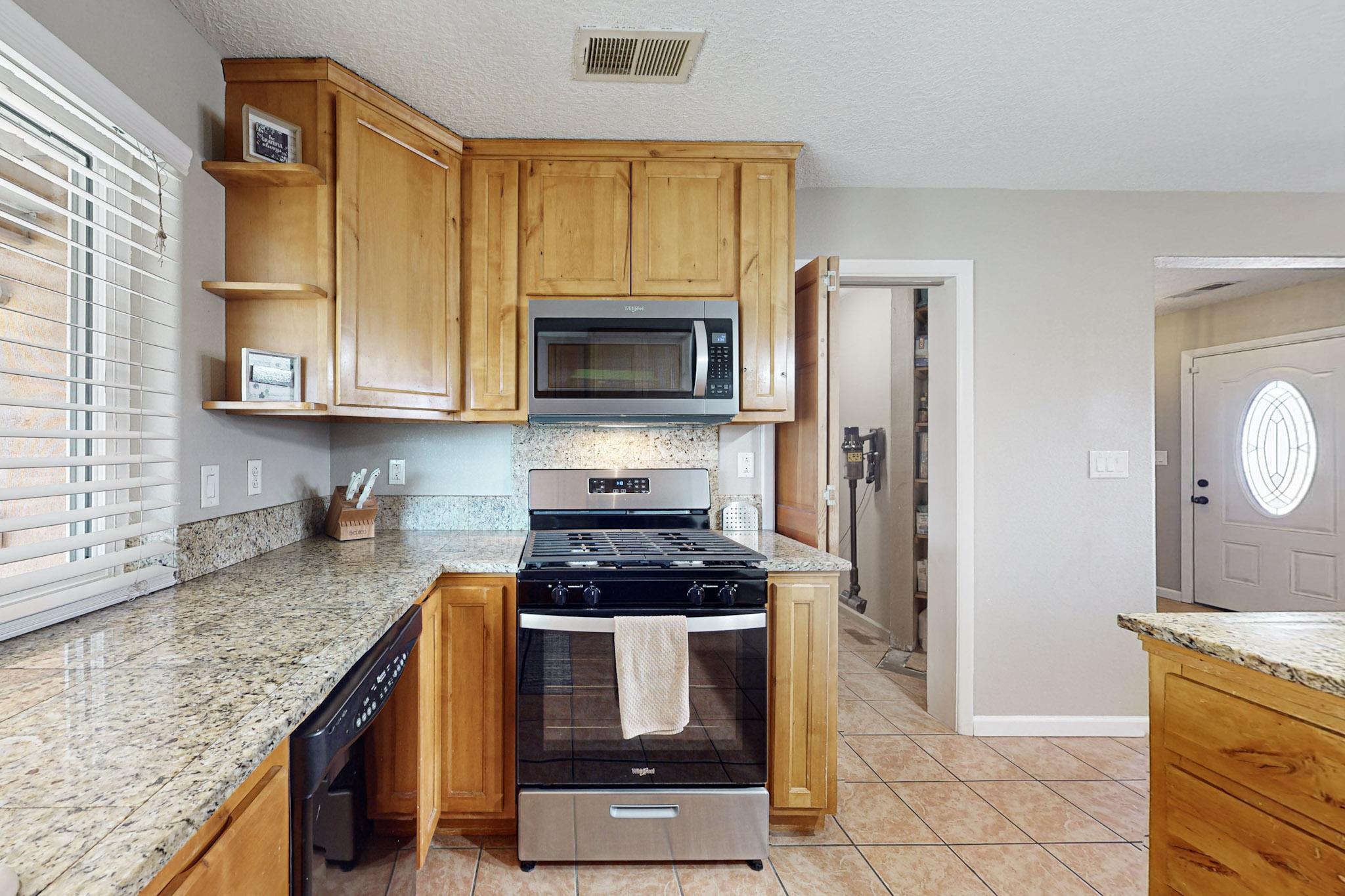 911 Lancelot Circle
