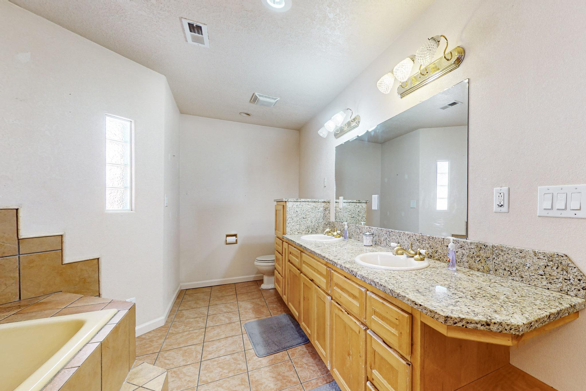 911 Lancelot Circle