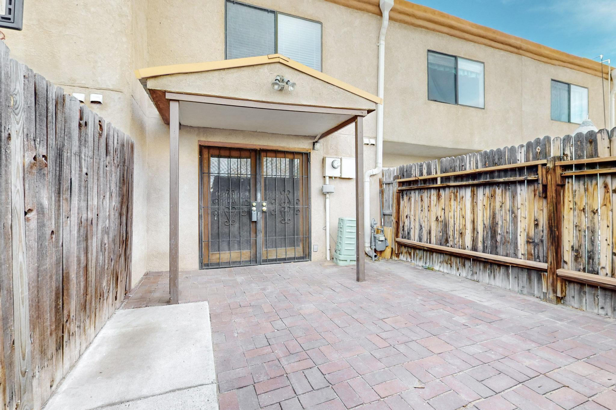 6041 Sequoia Road NW C7