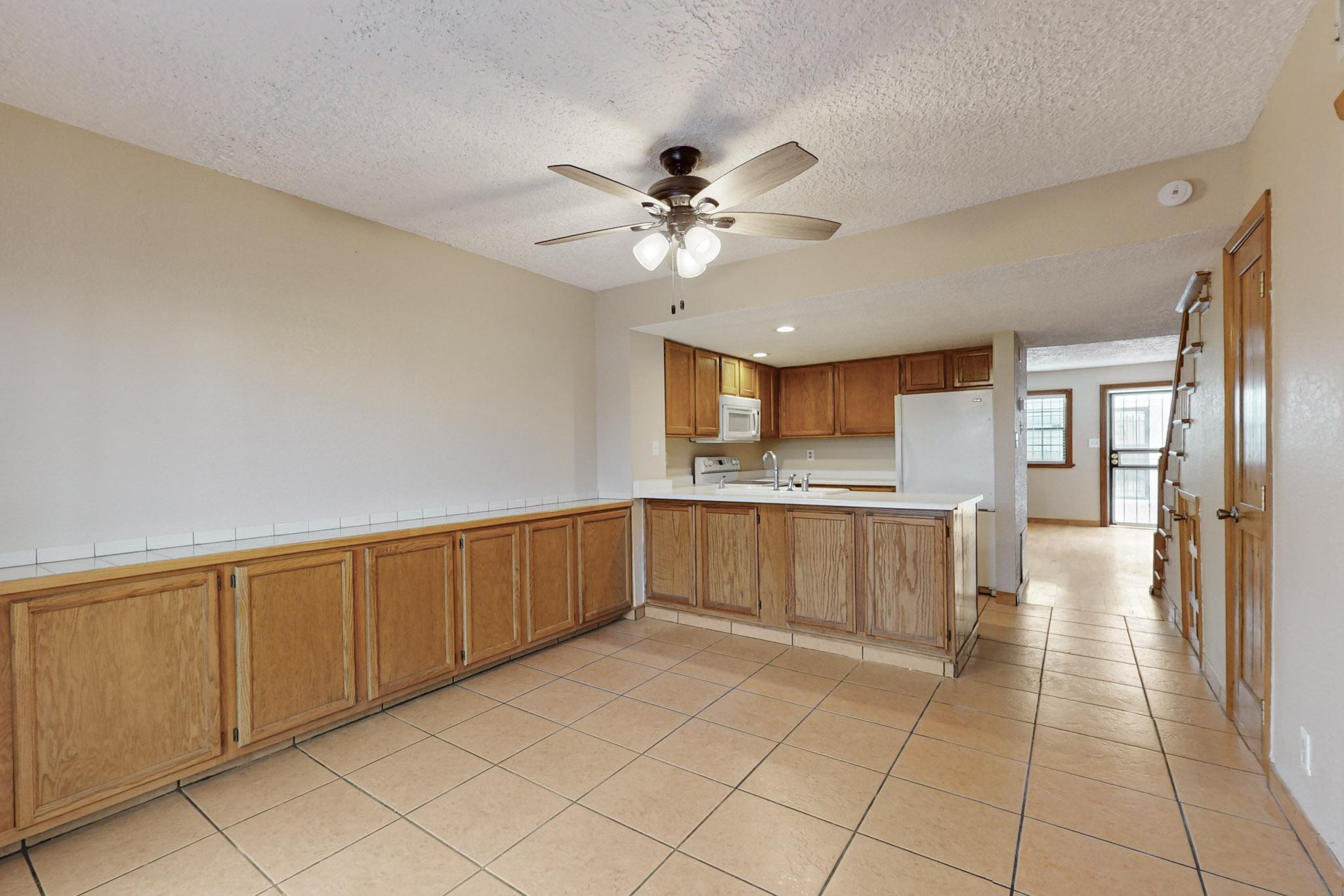 6041 Sequoia Road NW C7