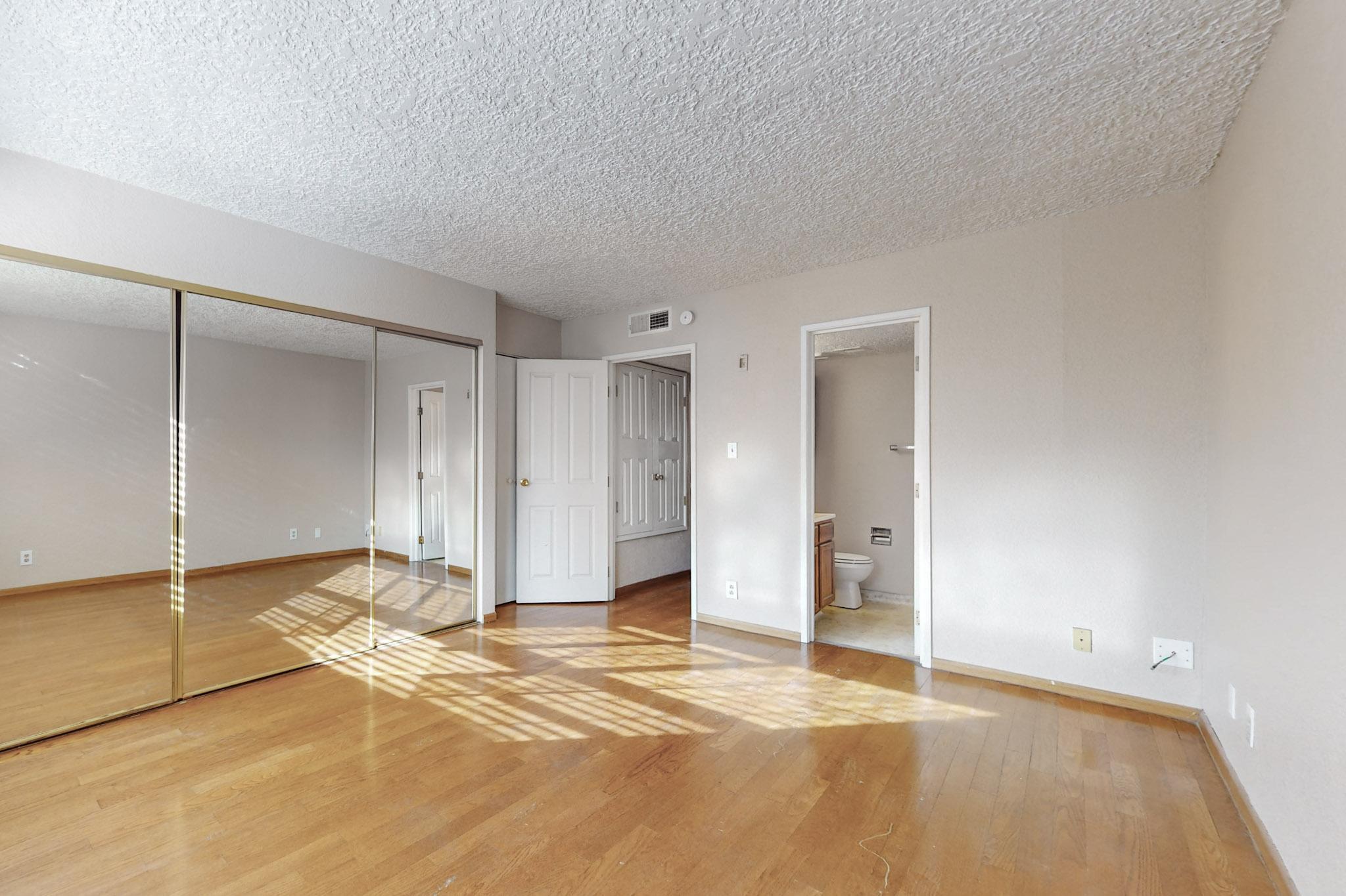 6041 Sequoia Road NW C7