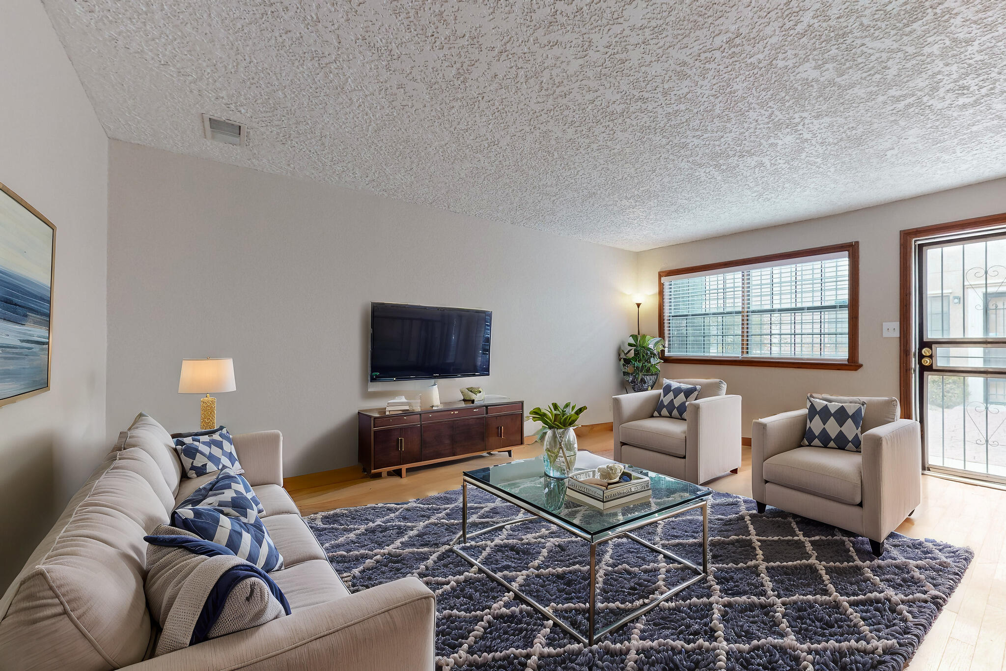 6041 Sequoia Road NW C7