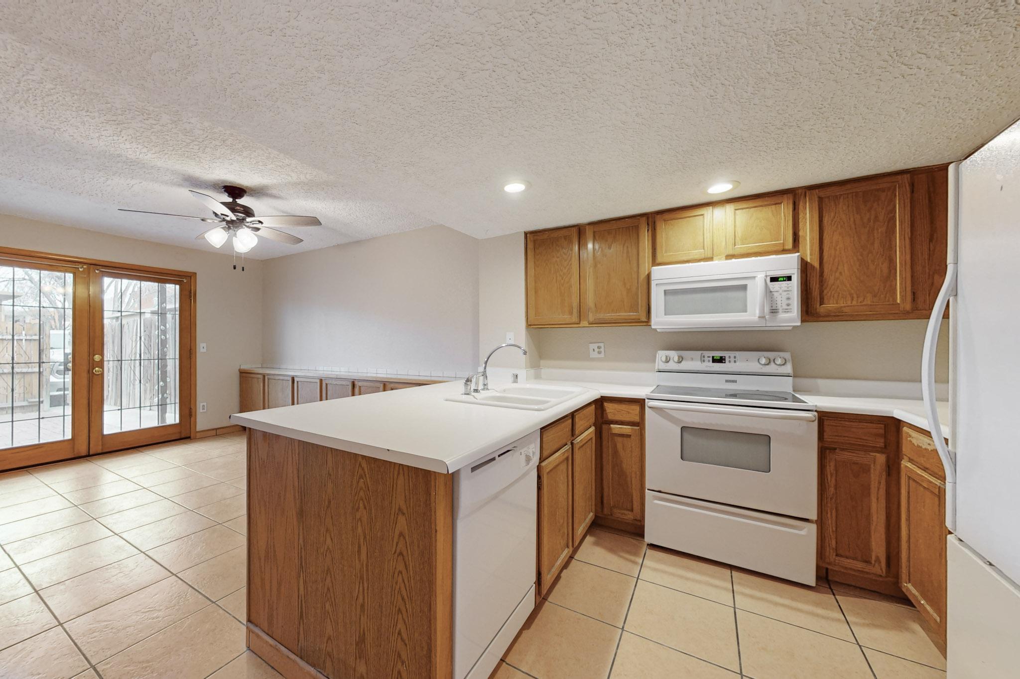 6041 Sequoia Road NW C7