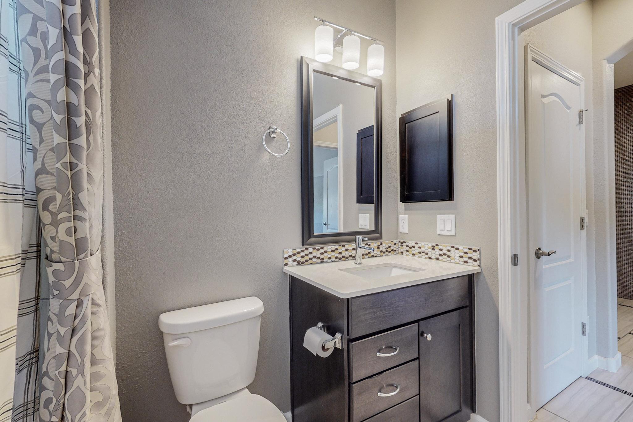 9212 DEL WEBB Lane NW