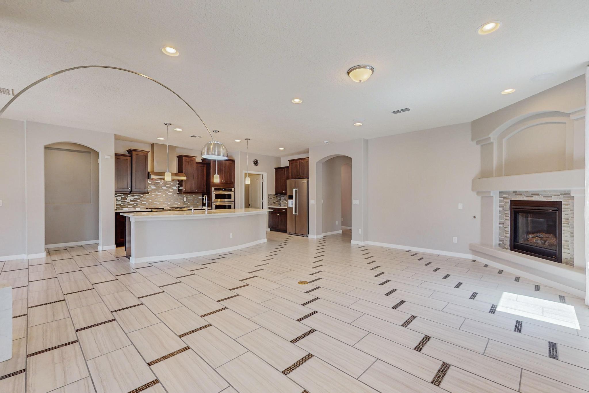 9212 DEL WEBB Lane NW