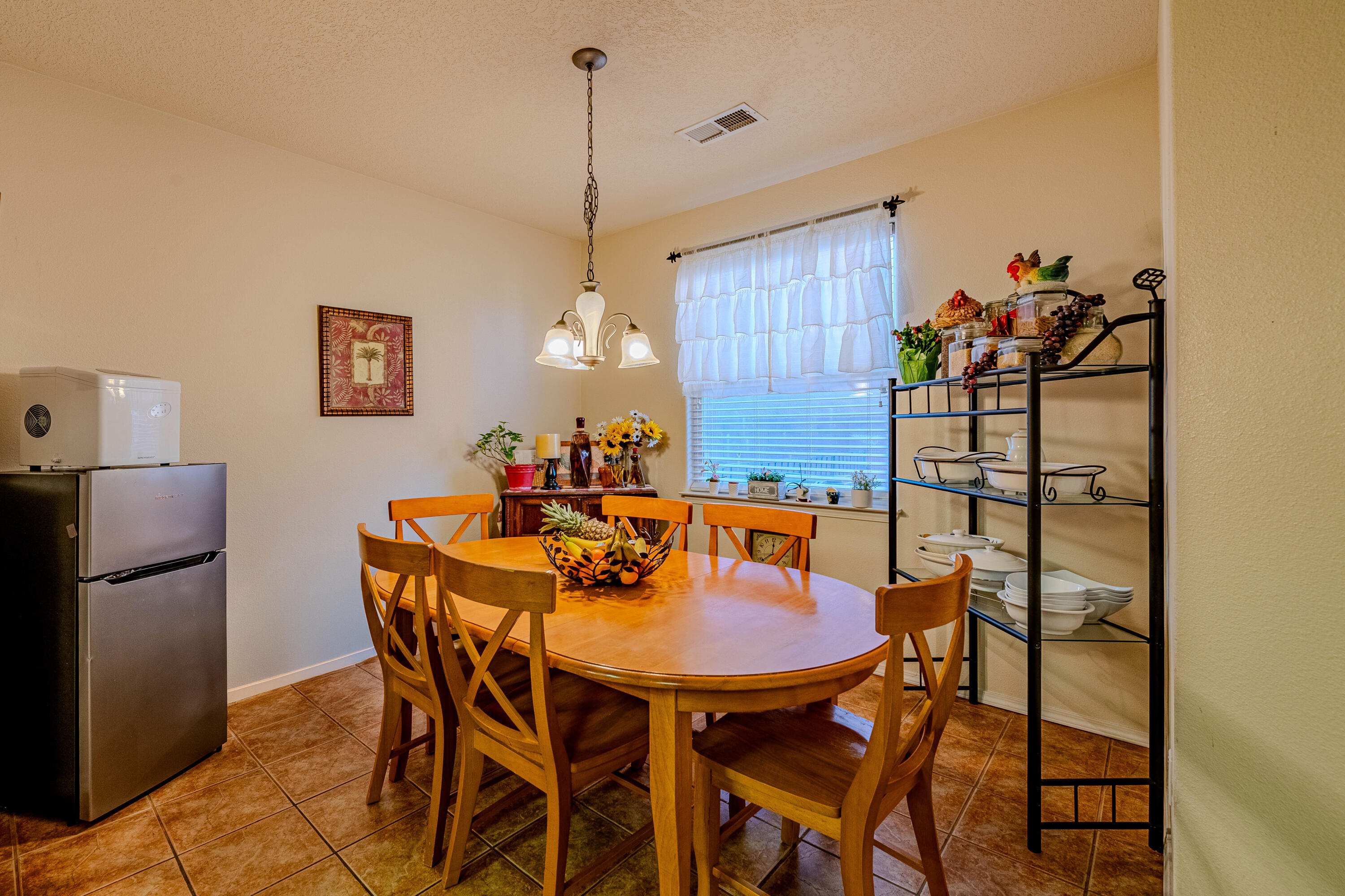 7109 GLYNDON Trail NW