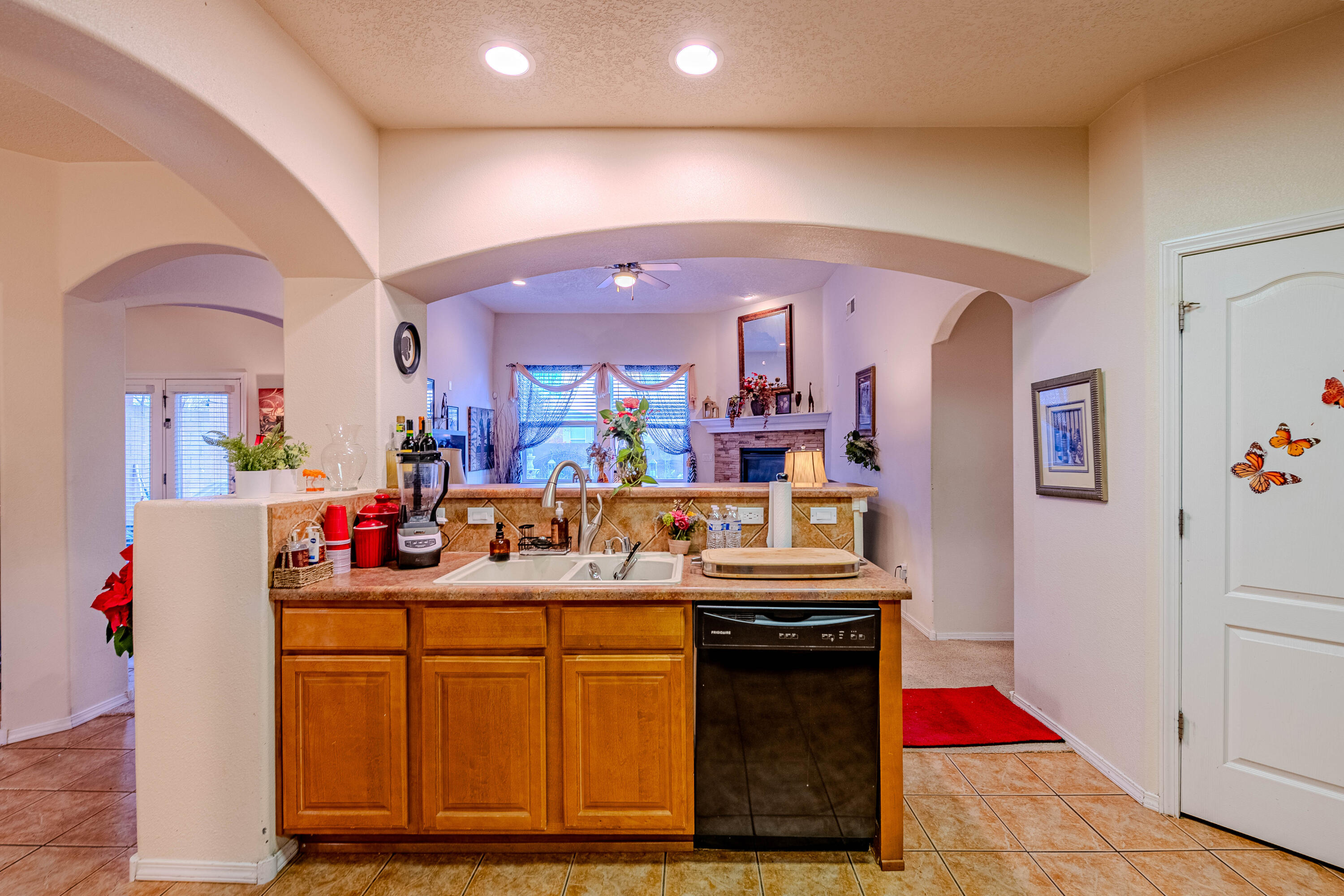 7109 GLYNDON Trail NW