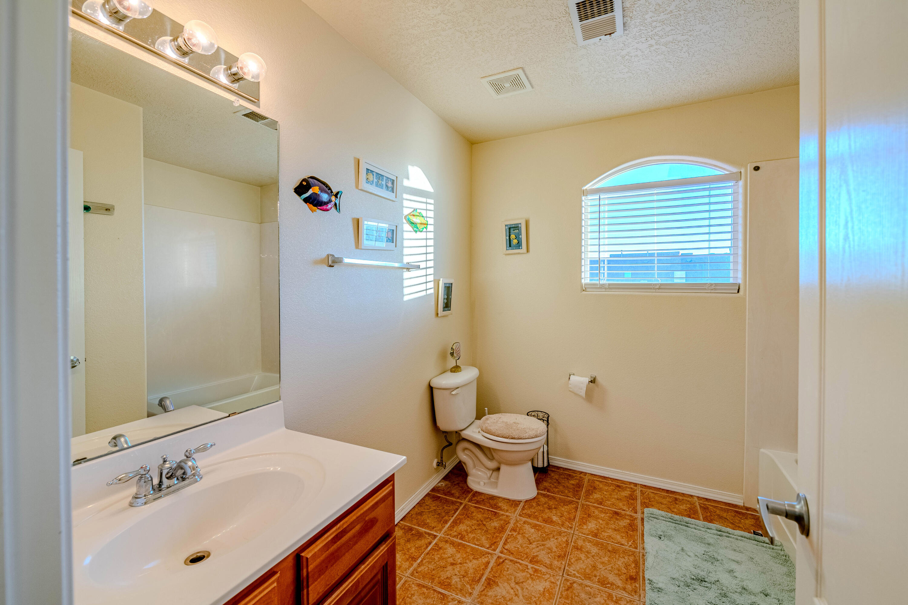 7109 GLYNDON Trail NW