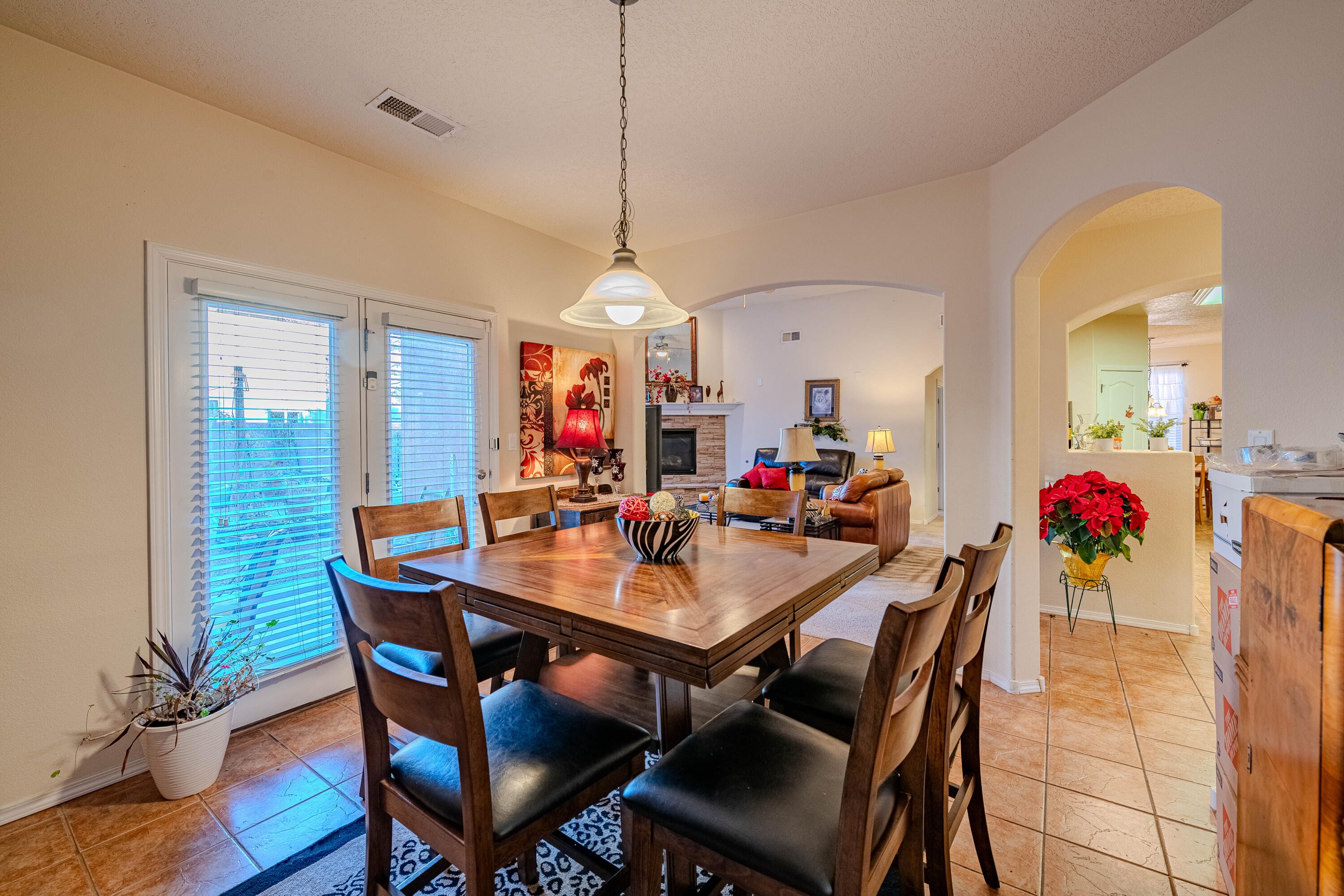7109 GLYNDON Trail NW