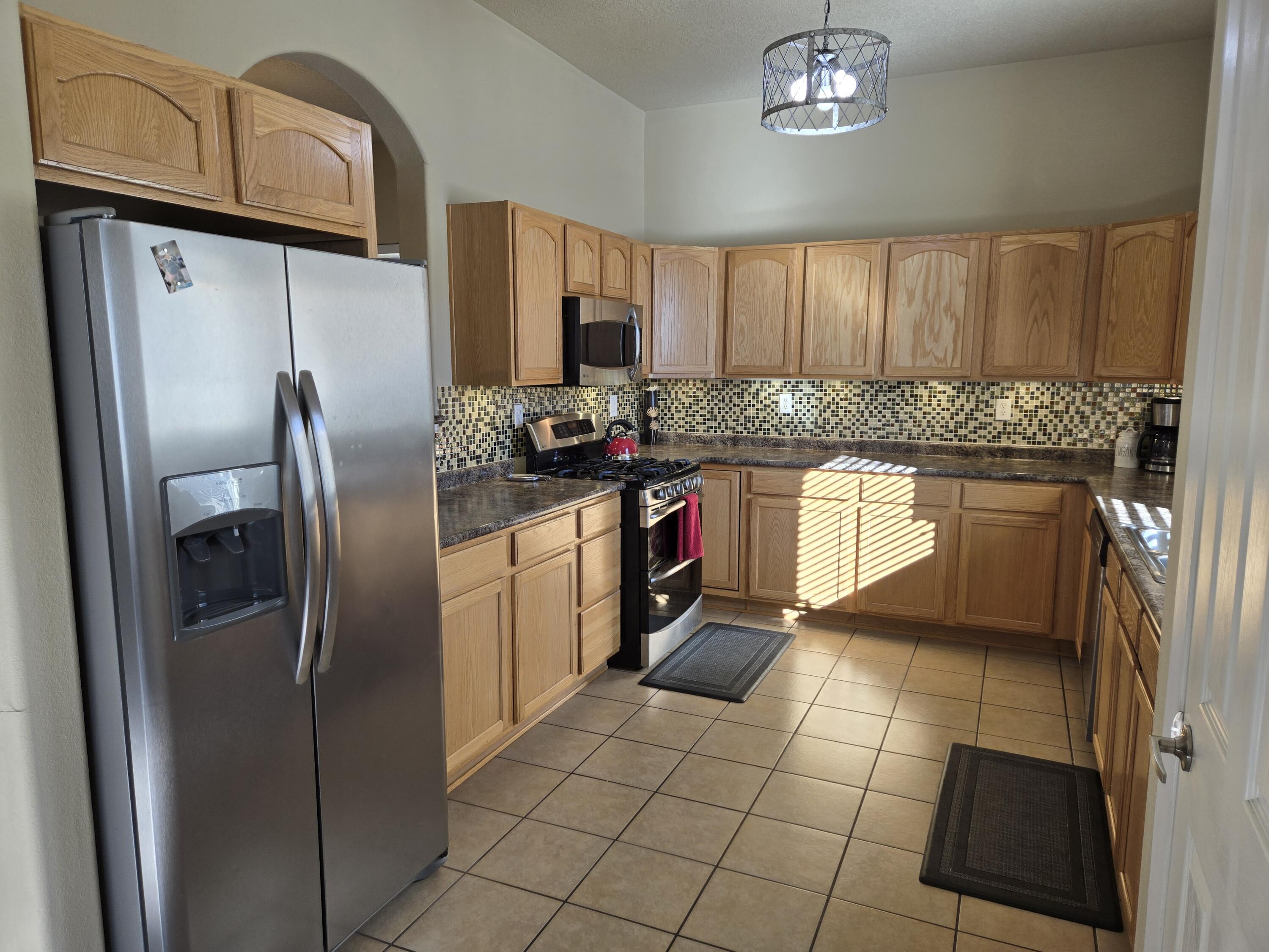 2122 N ENSENADA Circle SE