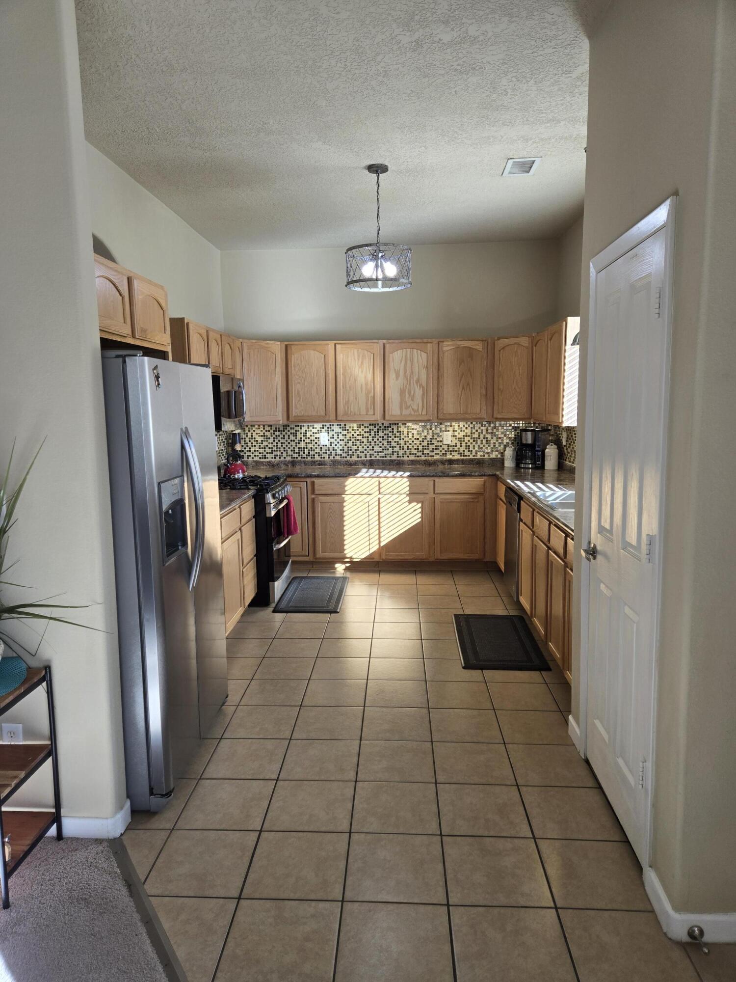 2122 N ENSENADA Circle SE